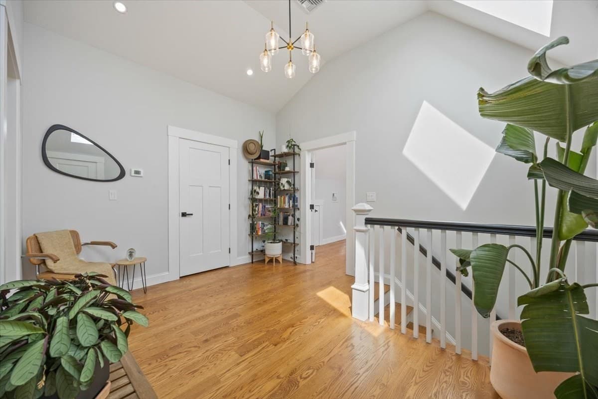 Condominium at 46 Addison St # 2, Chelsea MA 02150, Chelsea, photo 19 of 28