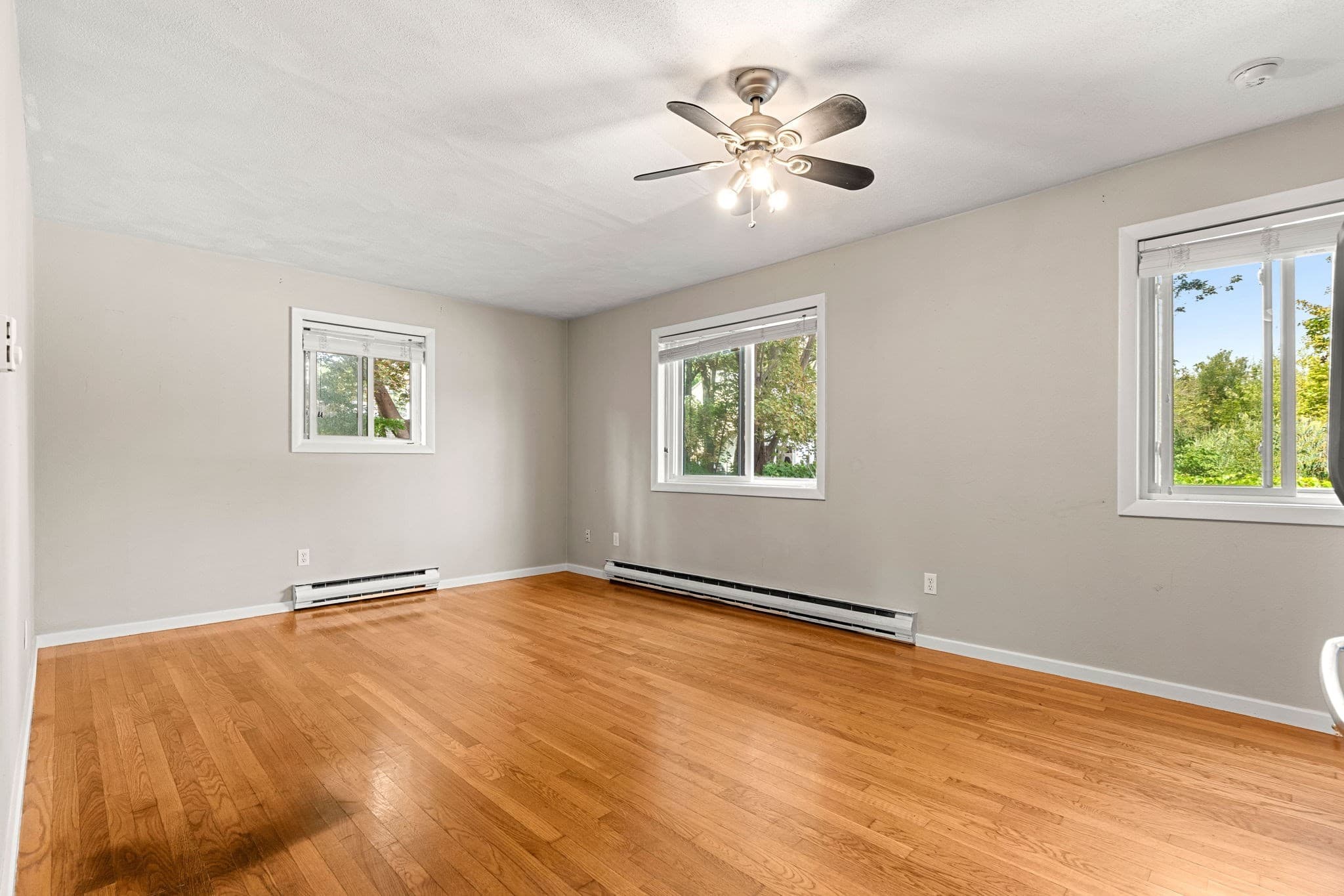 Condominium at 16 Cleveland Place # 8, Gloucester MA 01930, Gloucester, photo 2 of 12