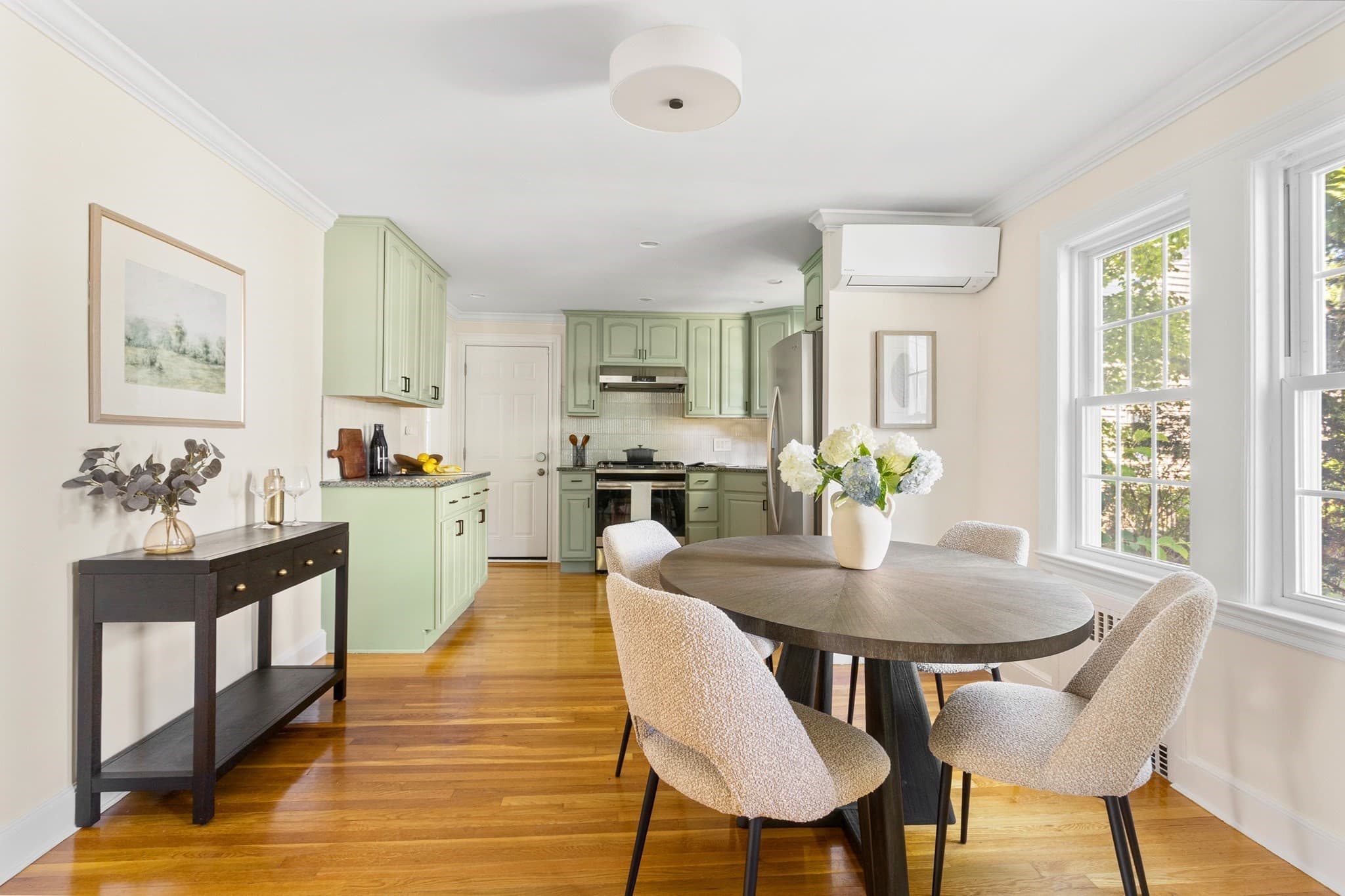 Condominium at 9 Wessex Road # 1, Newton MA 02459, Newton, photo 9 of 24