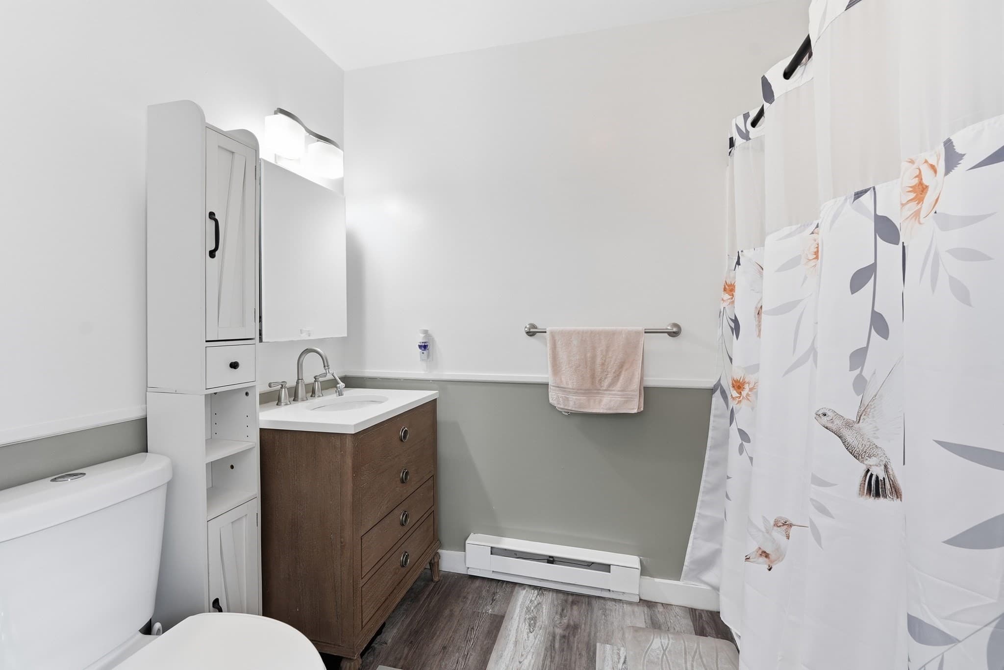 Single Family Residence at 96 Apricot St, Worcester MA 01603, Worcester, photo 13 of 39