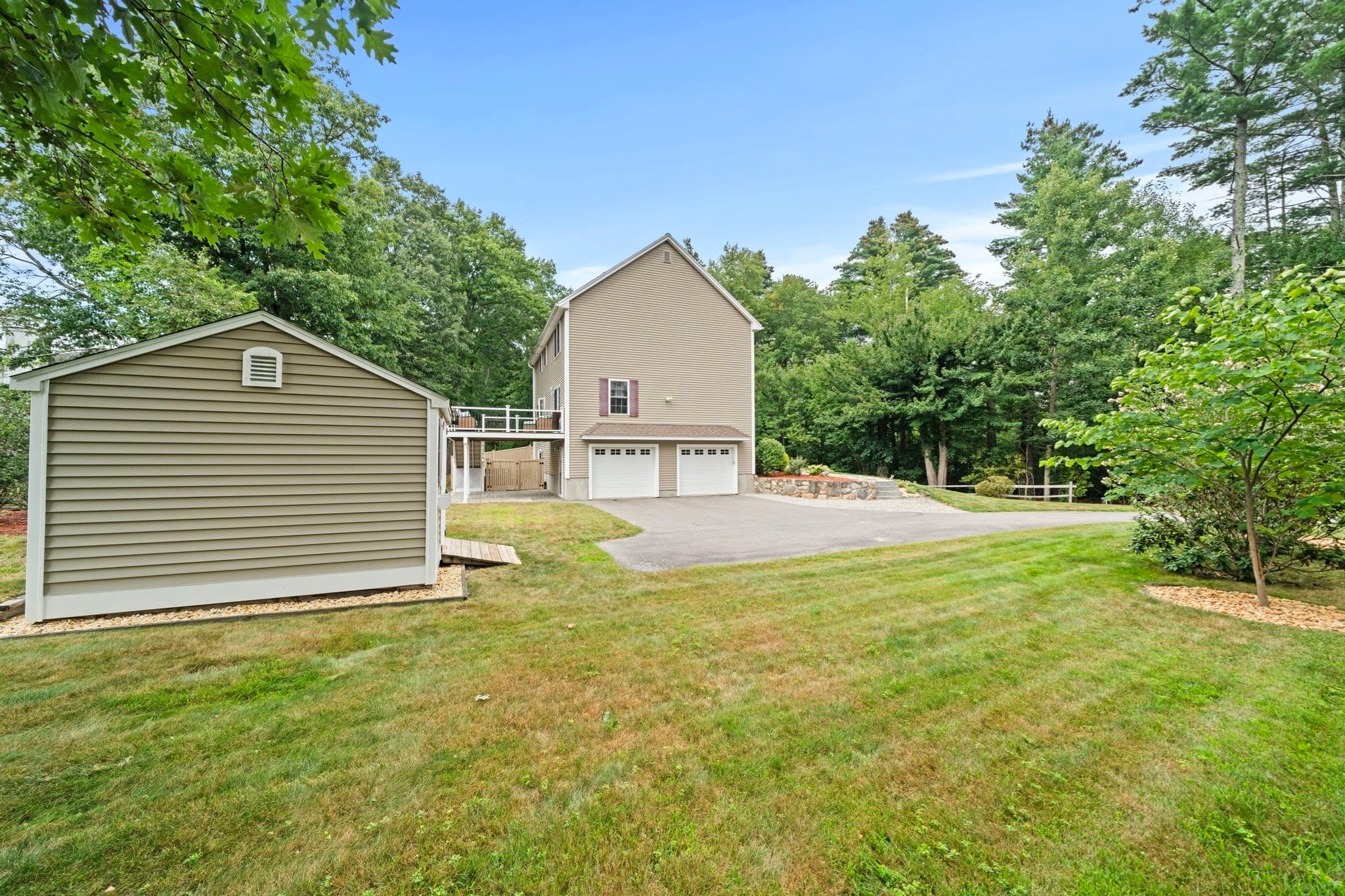 Single Family Residence at 11 Village Ln, Haverhill MA 01832, photo 27 of 38