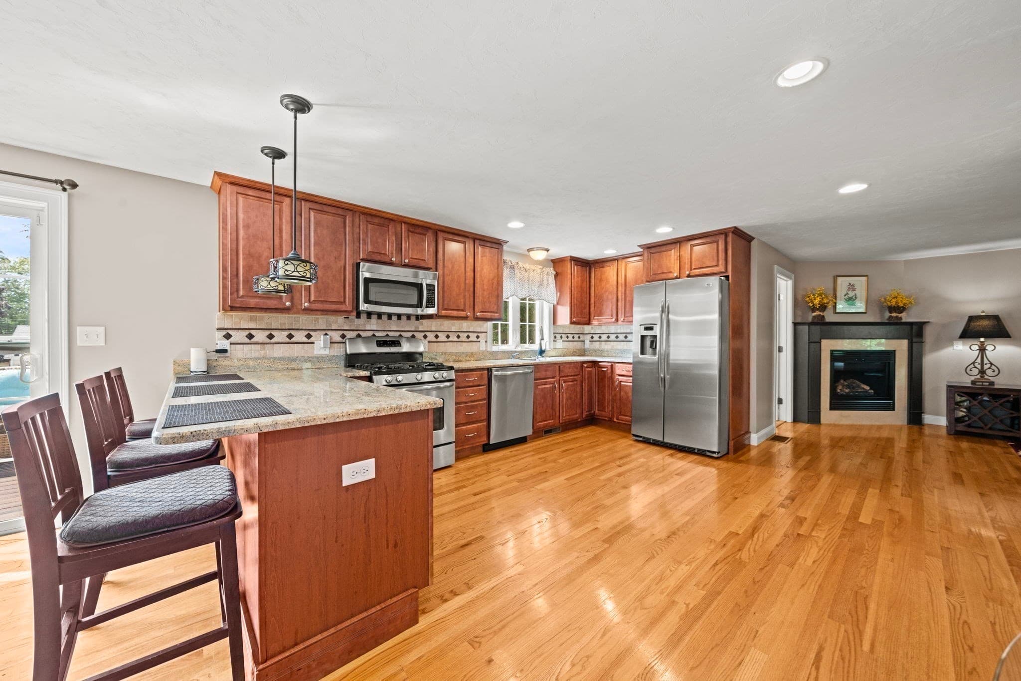 Single Family Residence at 11 Village Ln, Haverhill MA 01832, photo 3 of 38