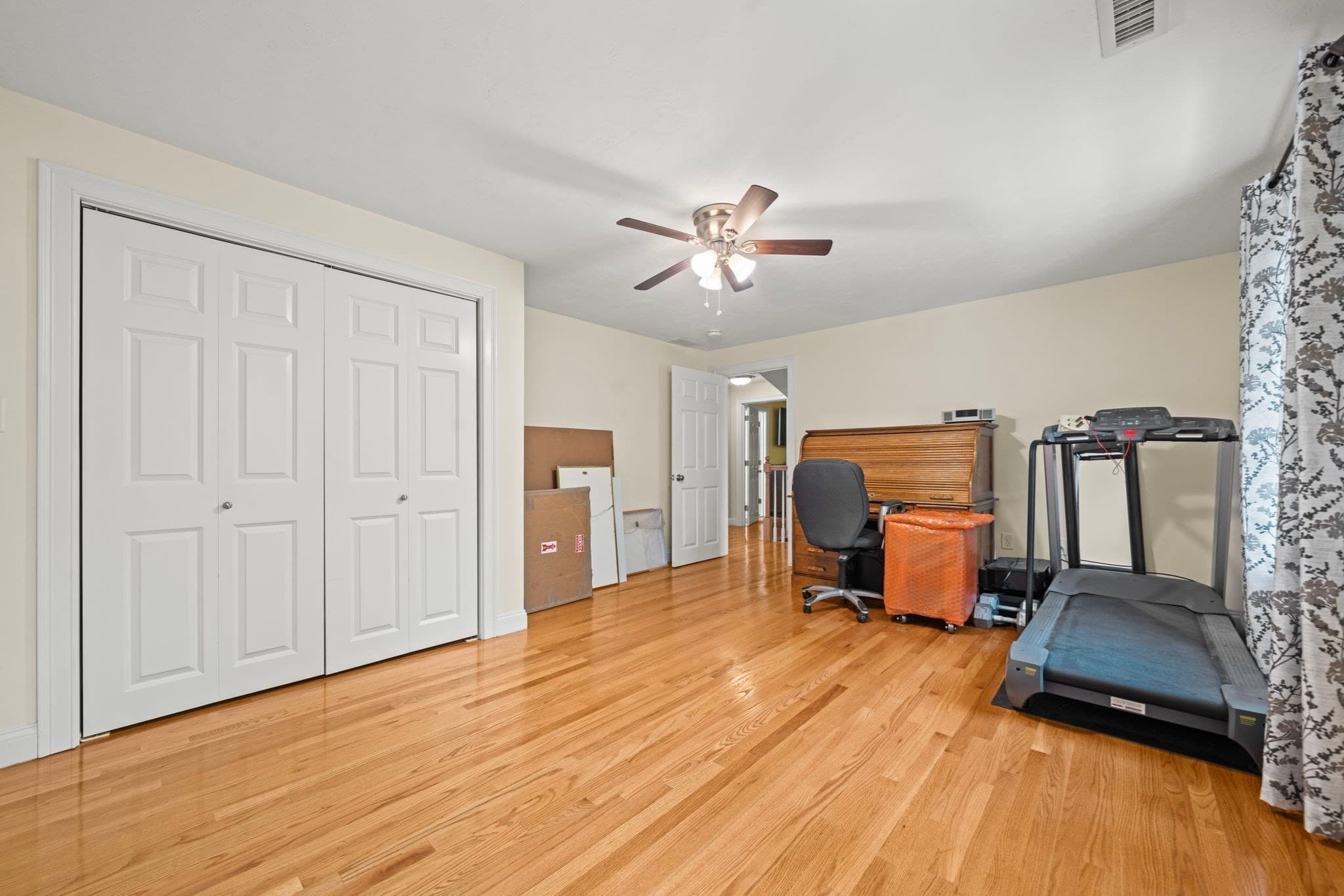 Single Family Residence at 11 Village Ln, Haverhill MA 01832, photo 20 of 38