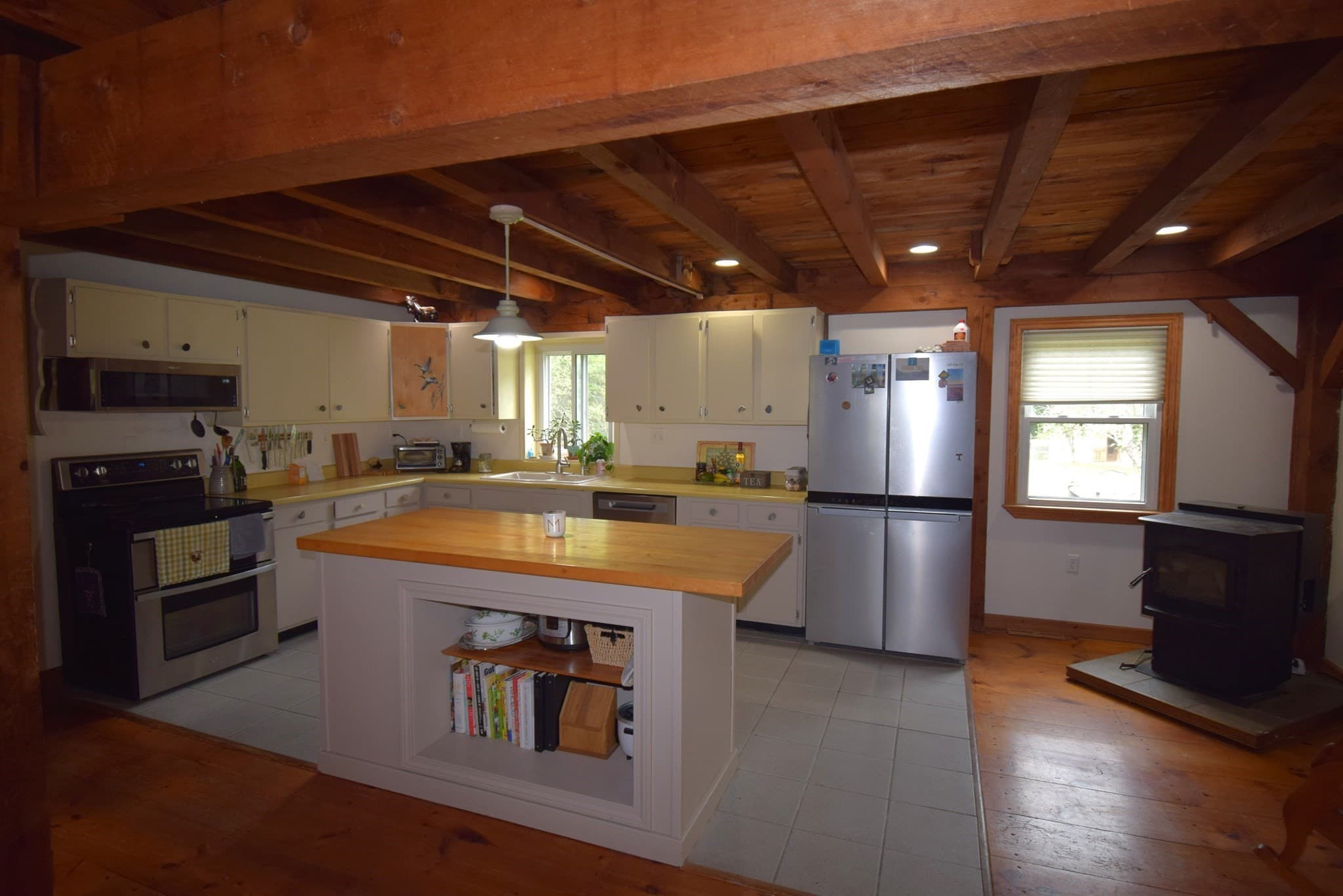 Single Family Residence at 287 Middle Road, Brentwood NH 03833, Brentwood, photo 8 of 42