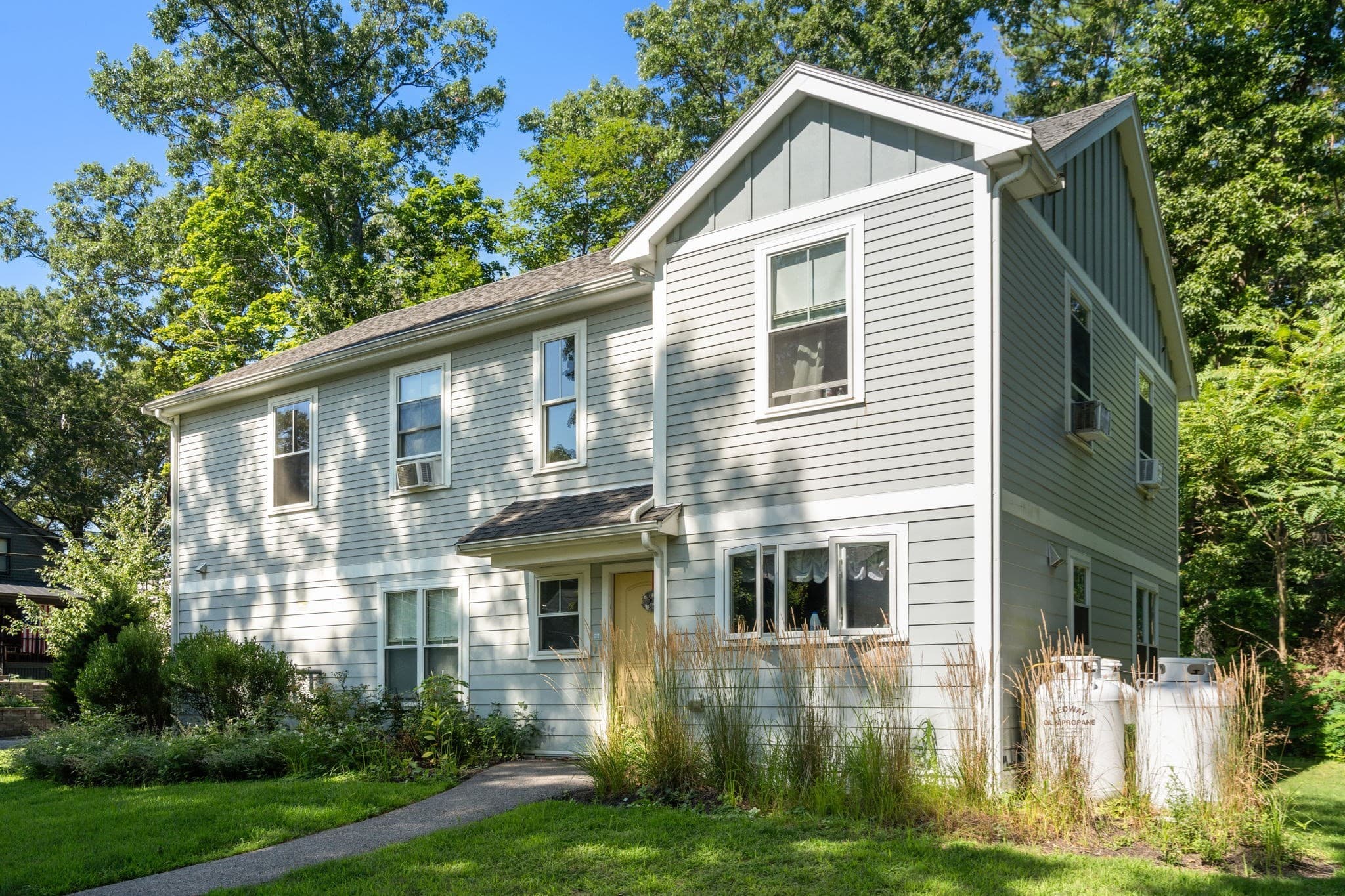 2 Family - 2 Units Side by Side at 299-301 Bacon St, Natick MA 01760, Natick, photo 6 of 41