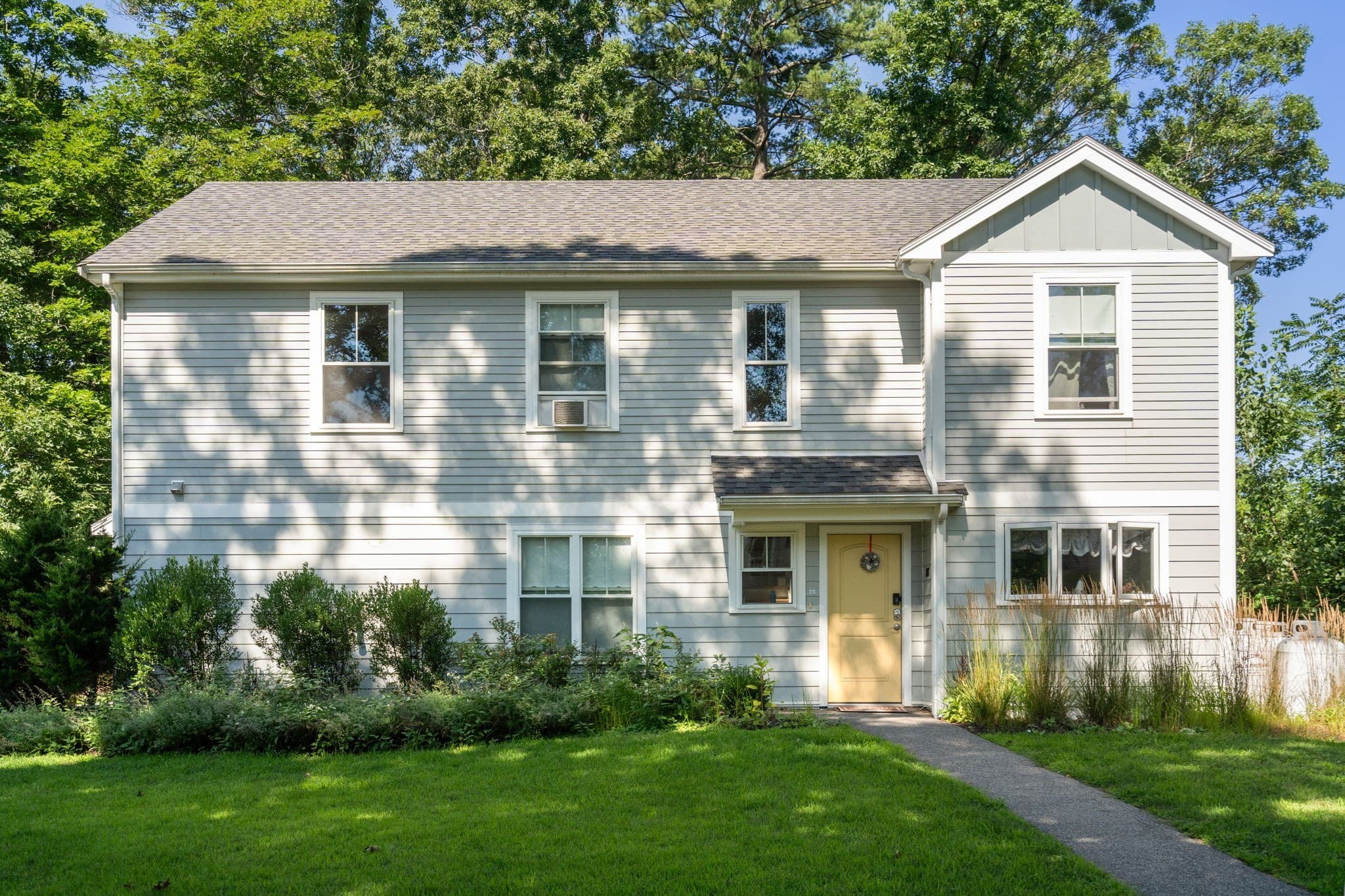2 Family - 2 Units Side by Side at 299-301 Bacon St, Natick MA 01760, Natick, photo 4 of 41