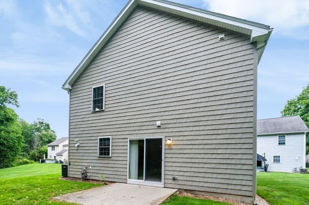 Condominium at 78 Eagle Dr # 78, Tewksbury MA 01876, photo 28 of 32