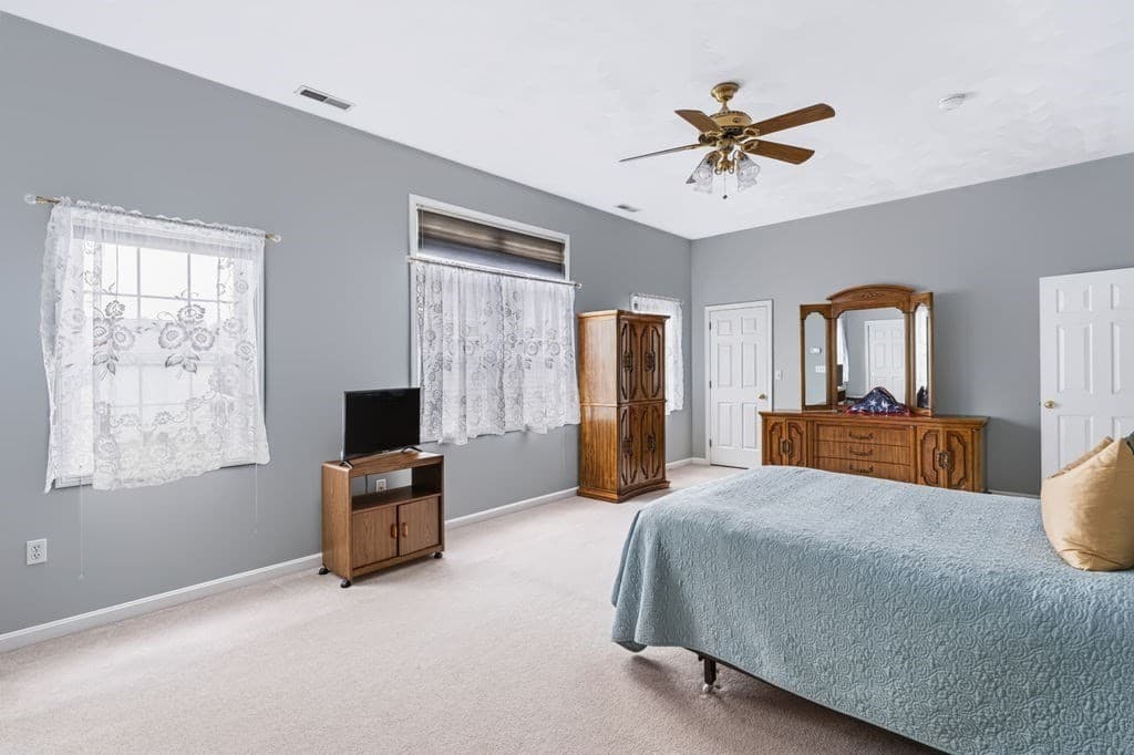 Condominium at 78 Eagle Dr # 78, Tewksbury MA 01876, photo 19 of 32