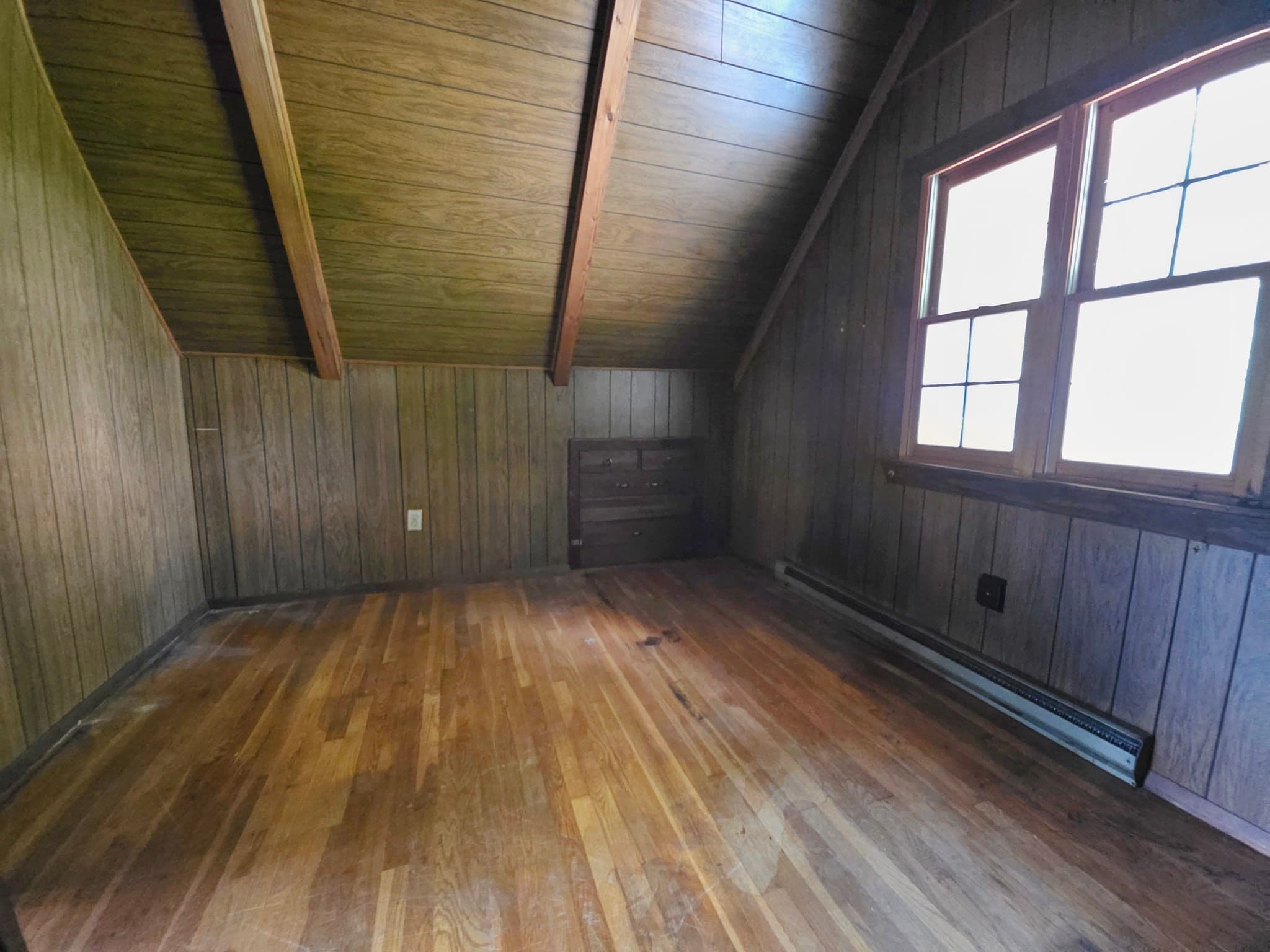 Single Family Residence at 11 Ferncroft Rd, Leicester MA 01524, Leicester, photo 12 of 23