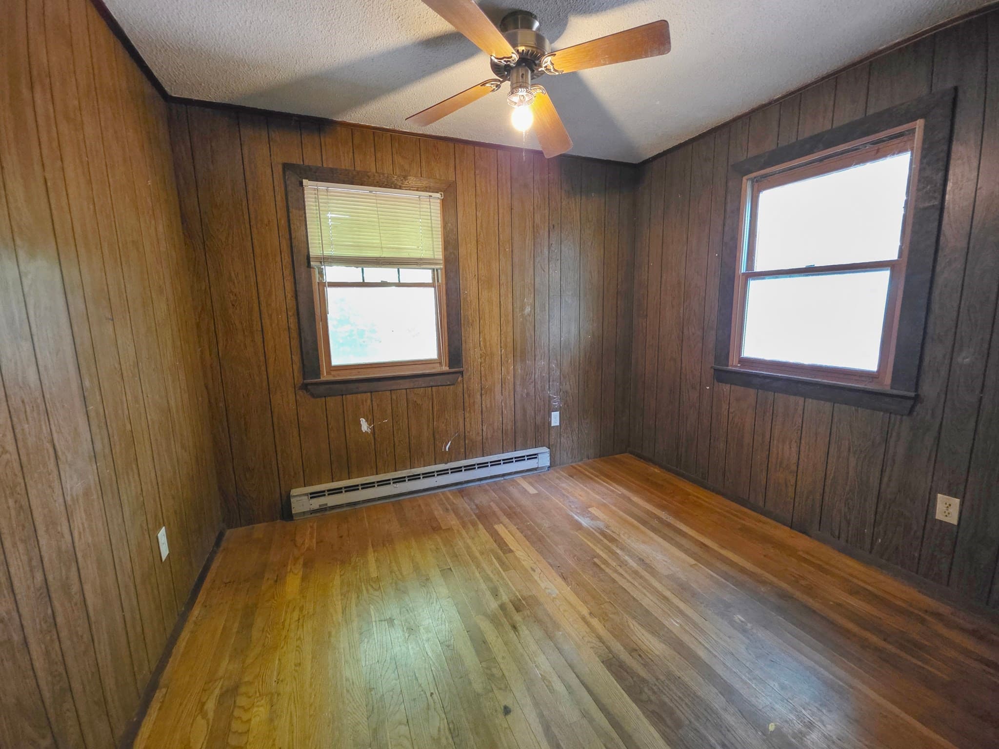 Single Family Residence at 11 Ferncroft Rd, Leicester MA 01524, Leicester, photo 10 of 23