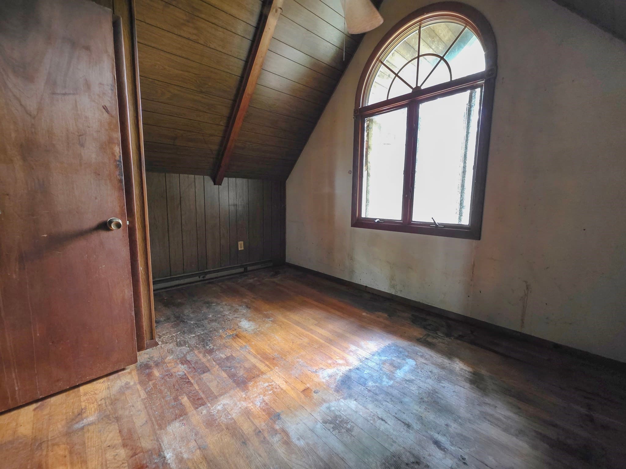Single Family Residence at 11 Ferncroft Rd, Leicester MA 01524, Leicester, photo 14 of 23