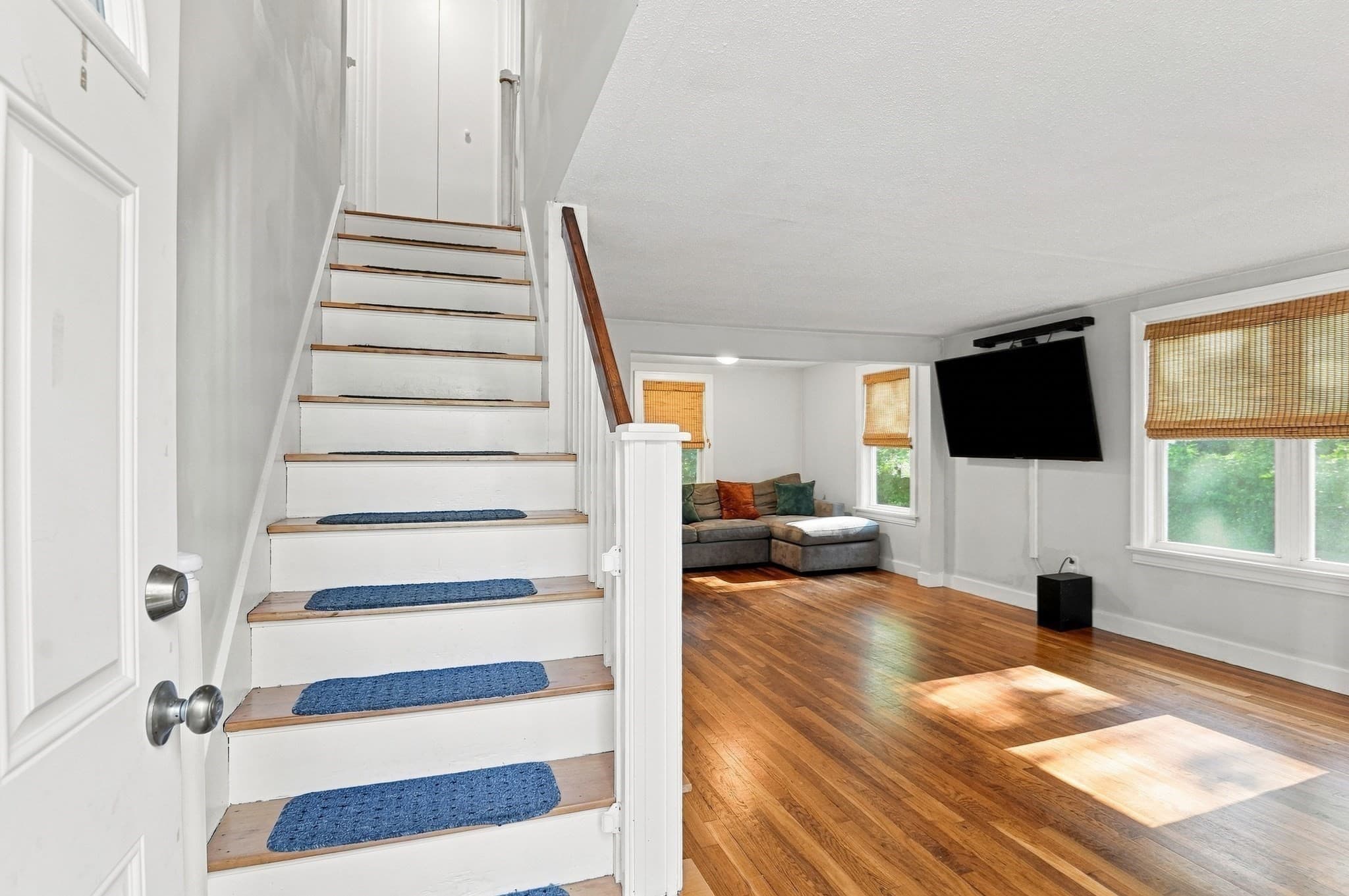 Single Family Residence at 15 Miles Rd, Tewksbury MA 01876, photo 6 of 27