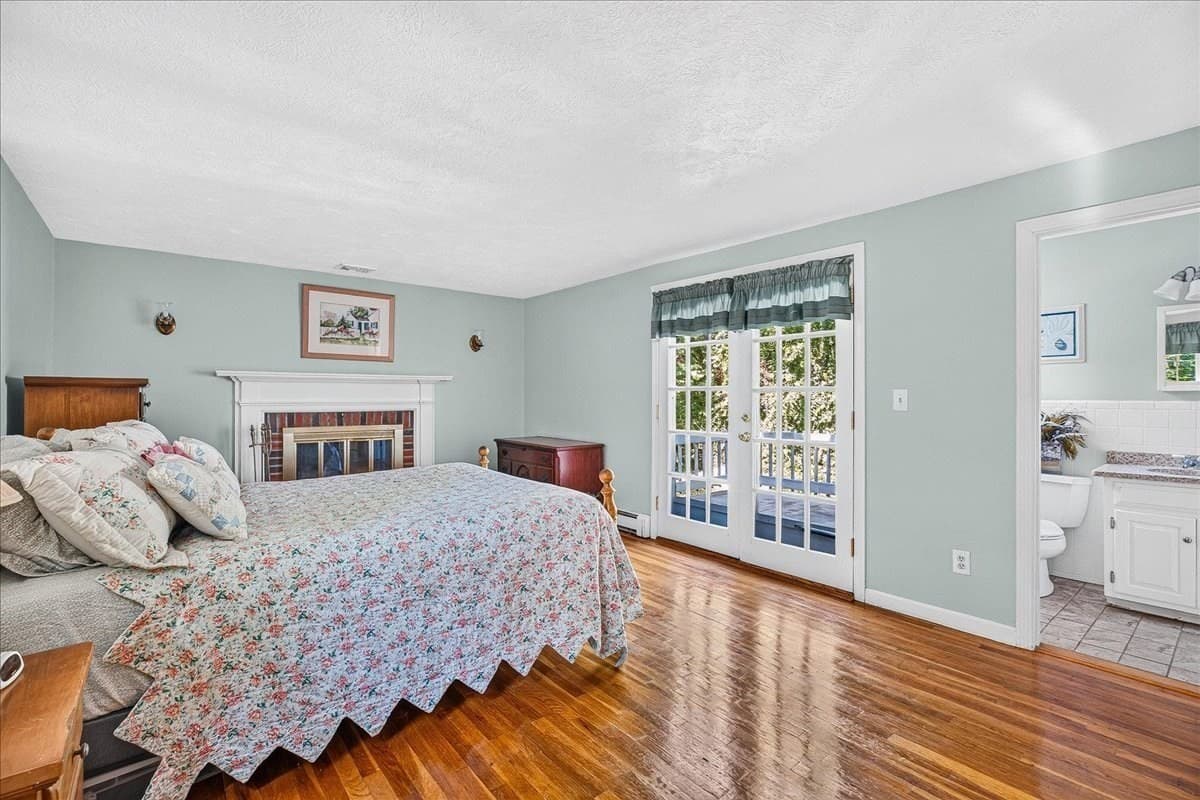 Single Family Residence at 293 Mayflower Cir, Hanover MA 02339, Hanover, photo 23 of 42