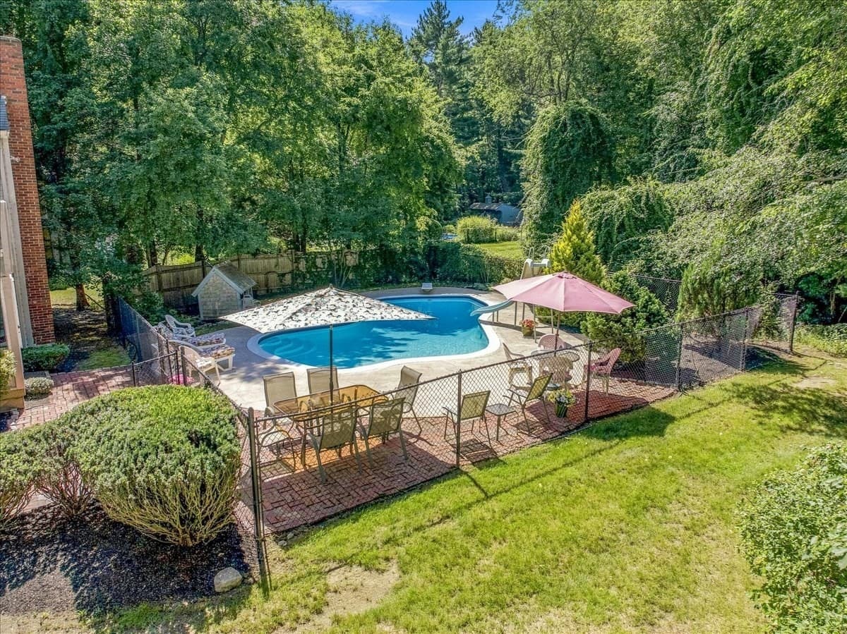 Single Family Residence at 293 Mayflower Cir, Hanover MA 02339, Hanover, photo 36 of 42
