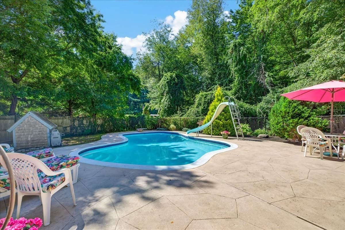 Single Family Residence at 293 Mayflower Cir, Hanover MA 02339, Hanover, photo 32 of 42