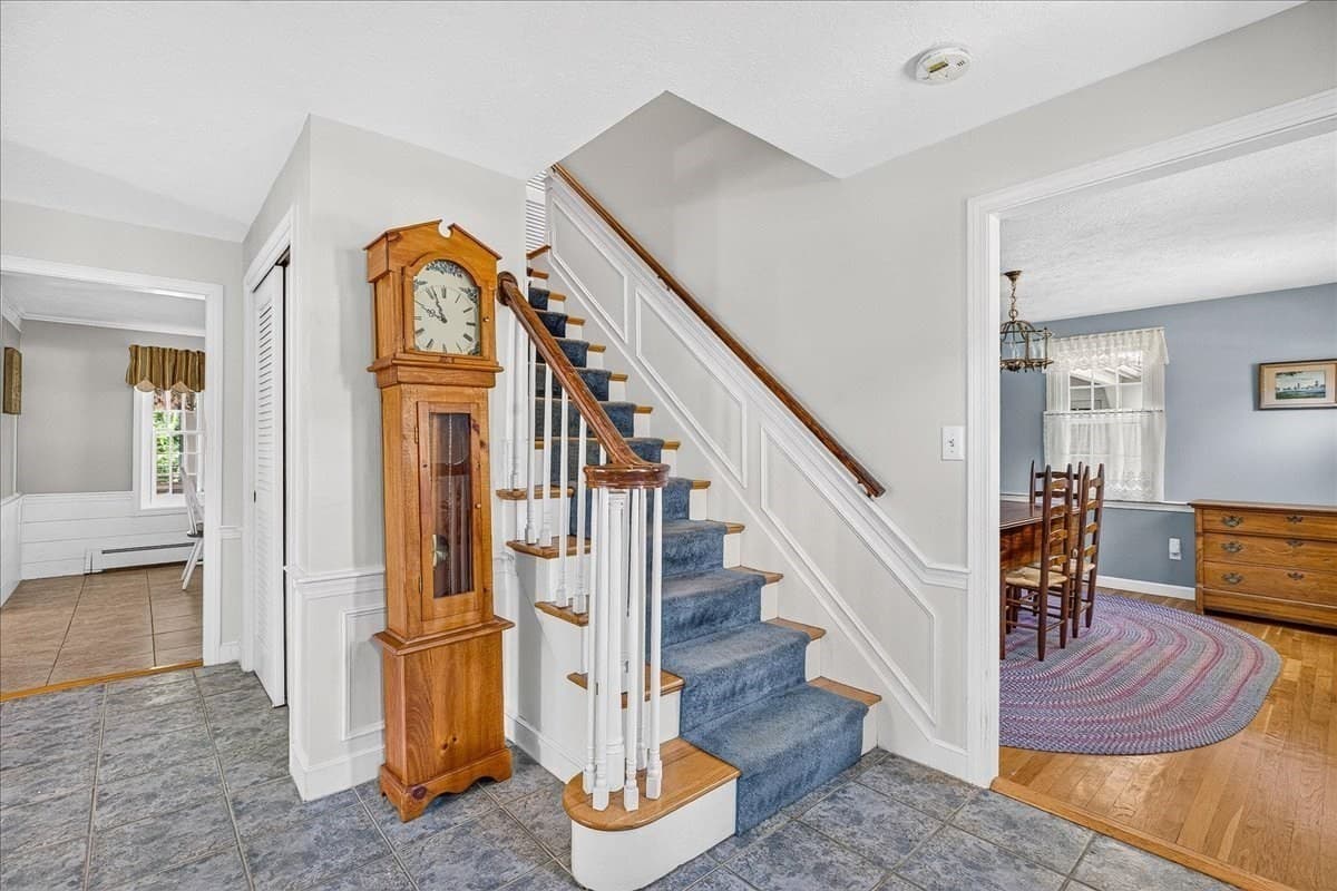 Single Family Residence at 293 Mayflower Cir, Hanover MA 02339, Hanover, photo 21 of 42