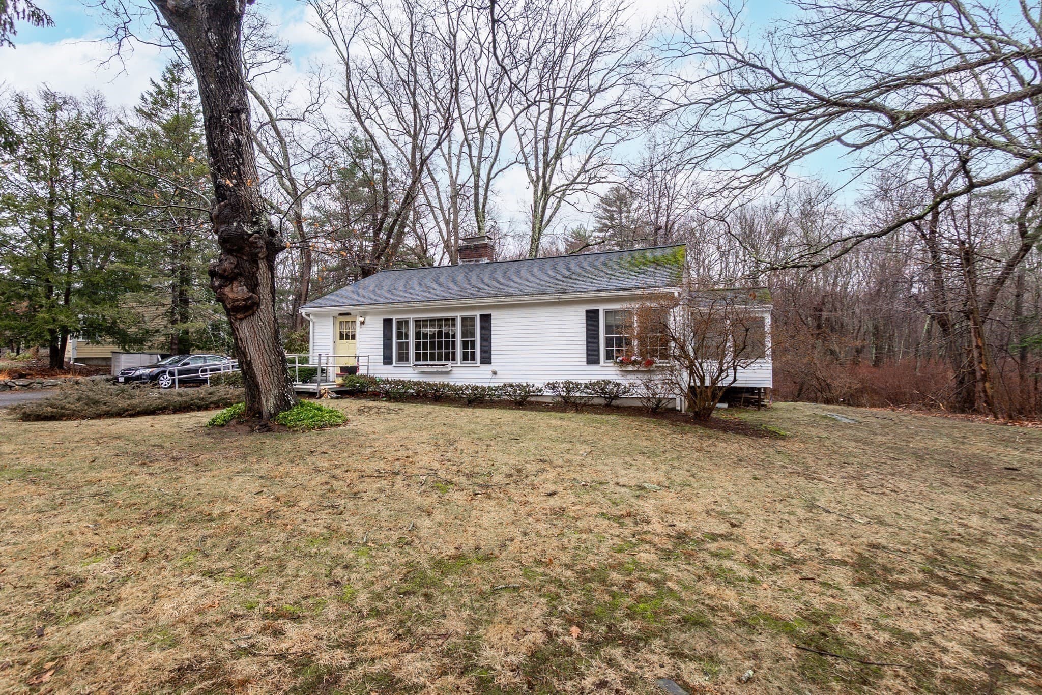 30 Woodland Rd, Ashland MA 01721