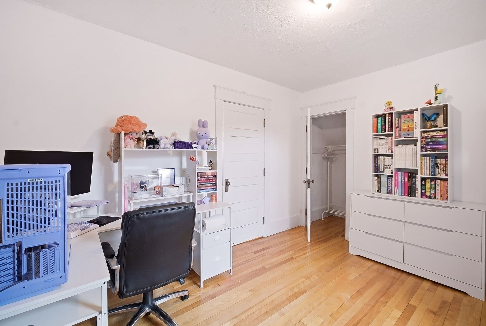 Single Family Residence at 209 Green St, Gardner MA 01440, Gardner, photo 23 of 42