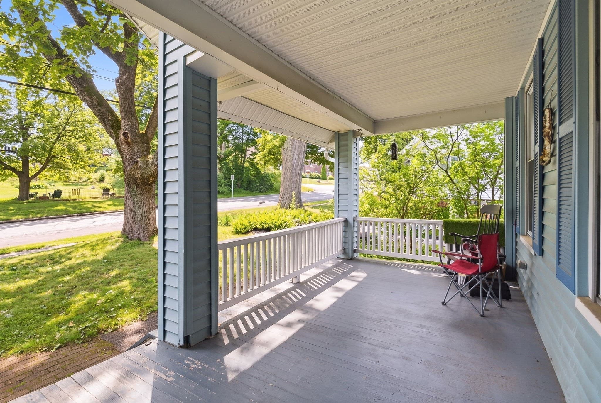 Single Family Residence at 209 Green St, Gardner MA 01440, Gardner, photo 3 of 42