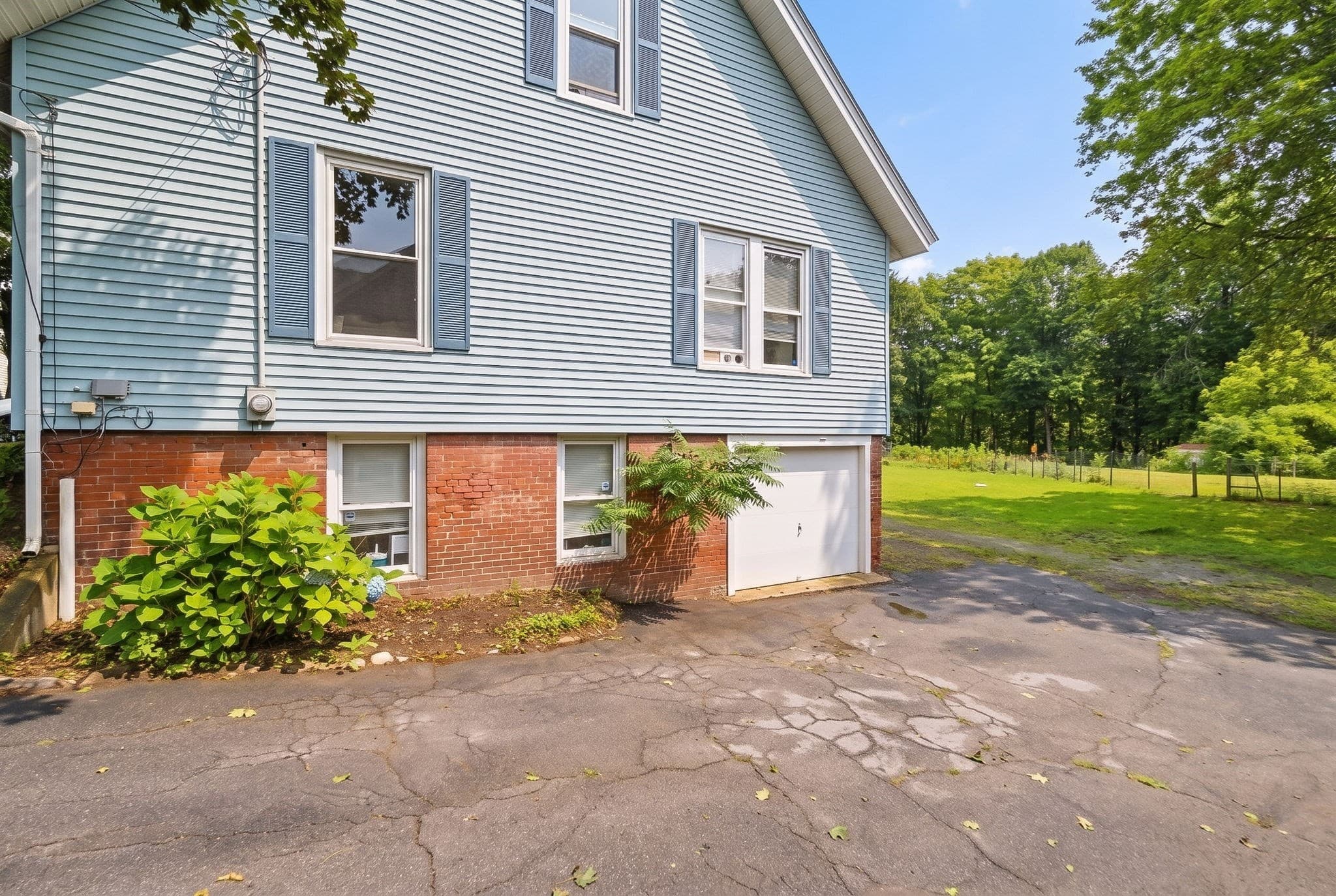Single Family Residence at 209 Green St, Gardner MA 01440, Gardner, photo 28 of 42