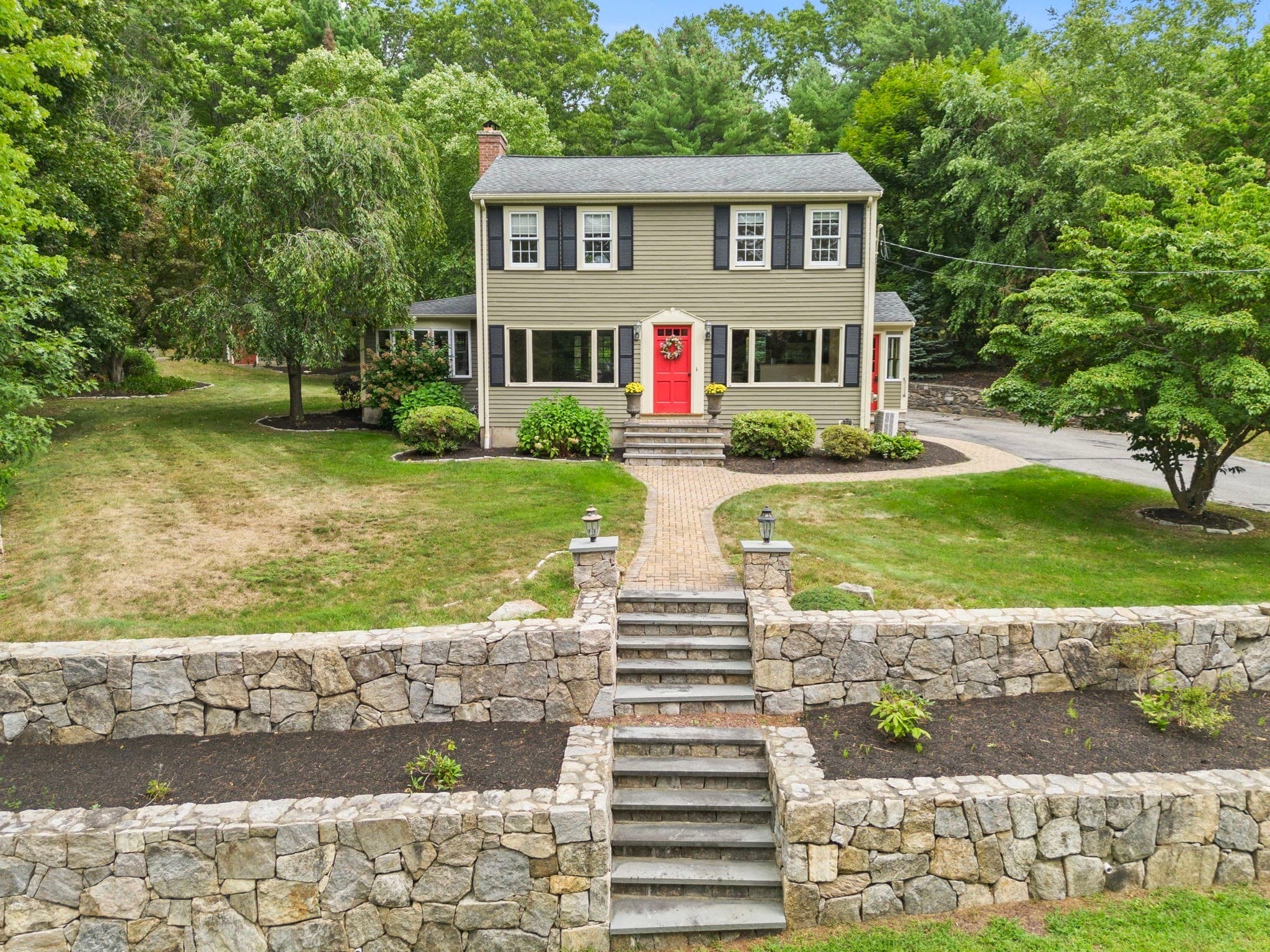 Single Family Residence at 102 Oak Ridge Drive, Ayer MA 01432, Ayer, photo 2 of 39