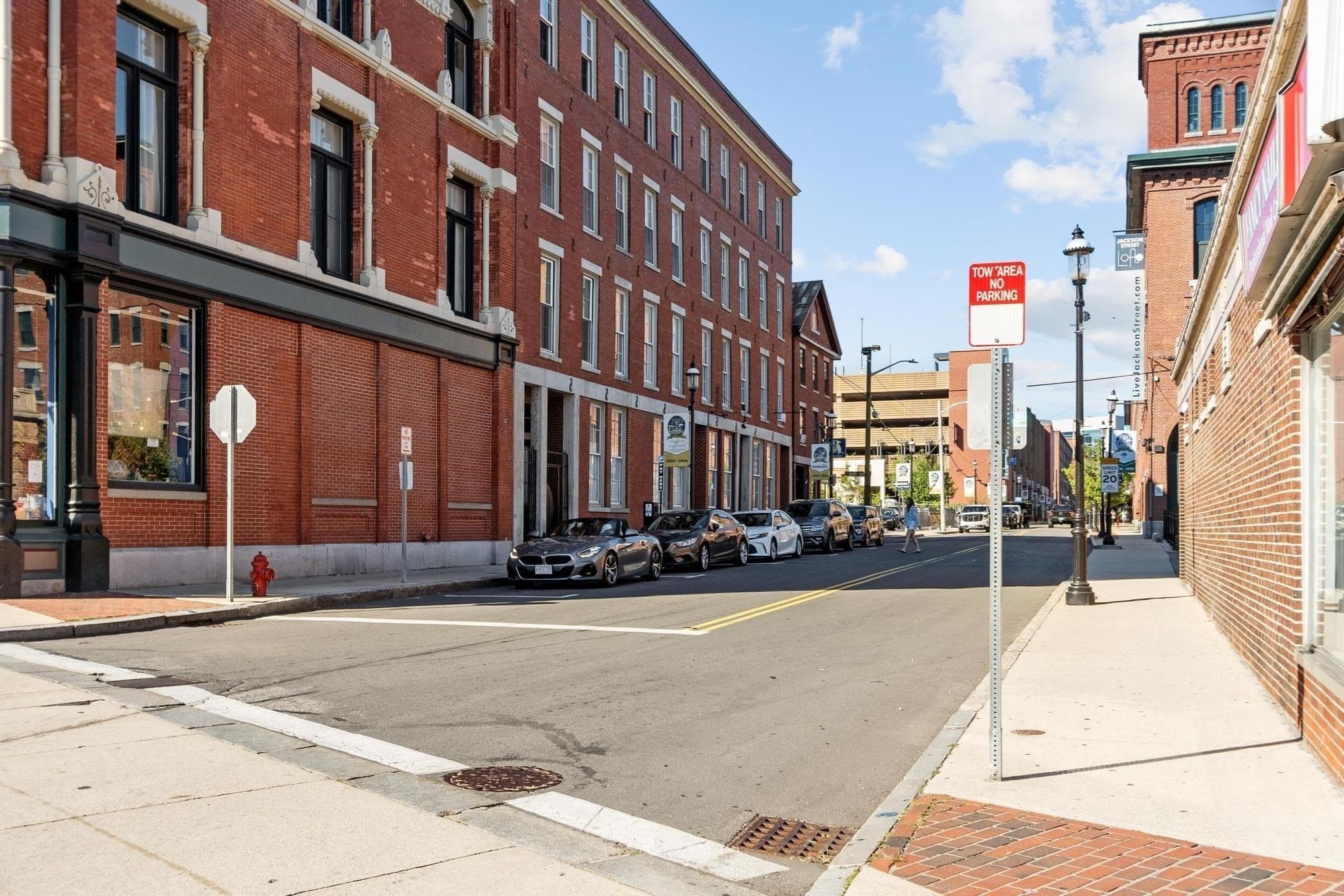 Condominium at 219 Central Street # 3E, Lowell MA 01852, Lowell, photo 7 of 35