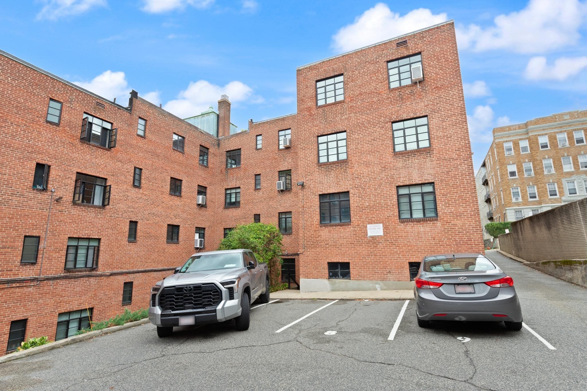 Condominium at 75 Strathmore Rd # 6A, Boston MA 02135, photo 12 of 12