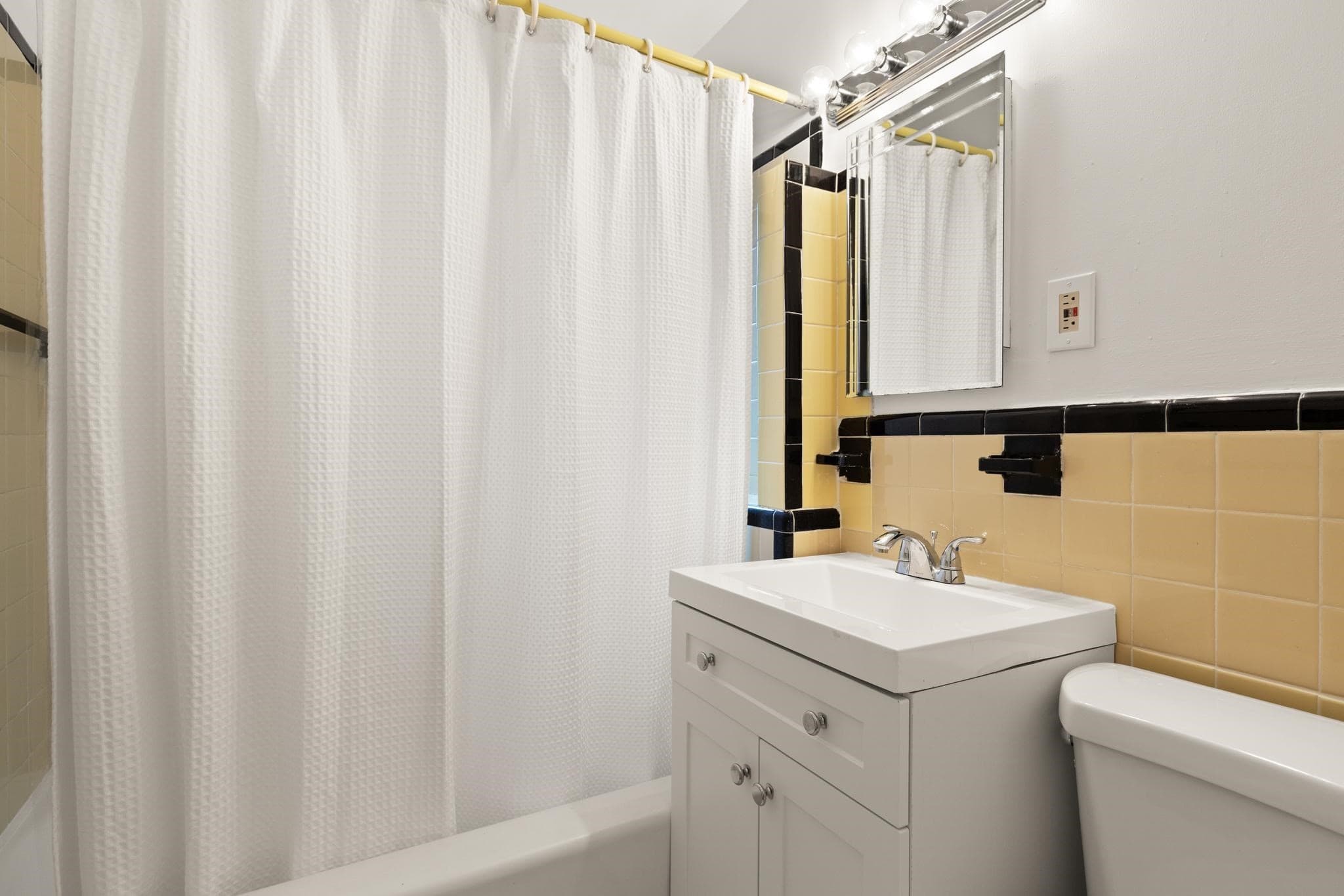 Condominium at 75 Strathmore Rd # 6A, Boston MA 02135, photo 10 of 12
