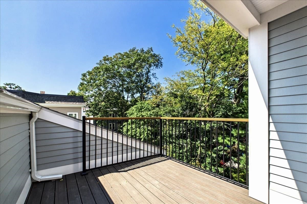Condominium at 305 Chestnut Ave # 5, Boston MA 02130, photo 17 of 40