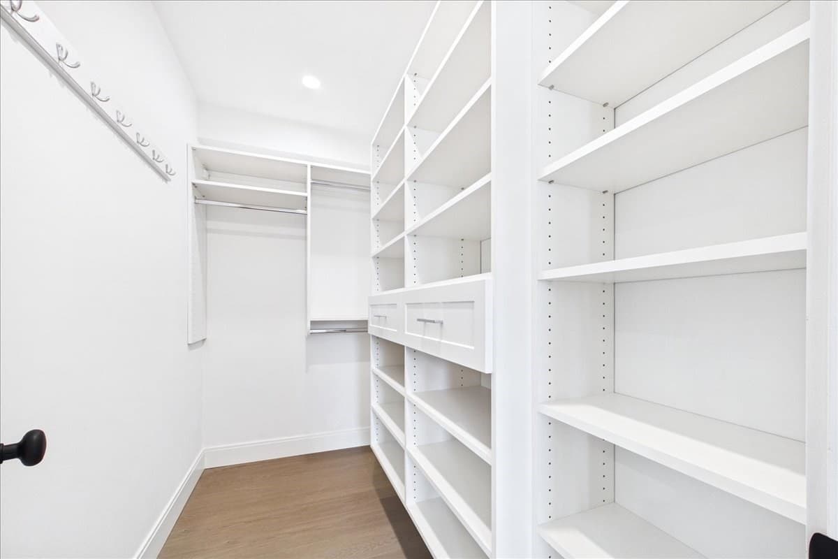 Condominium at 305 Chestnut Ave # 5, Boston MA 02130, photo 24 of 40
