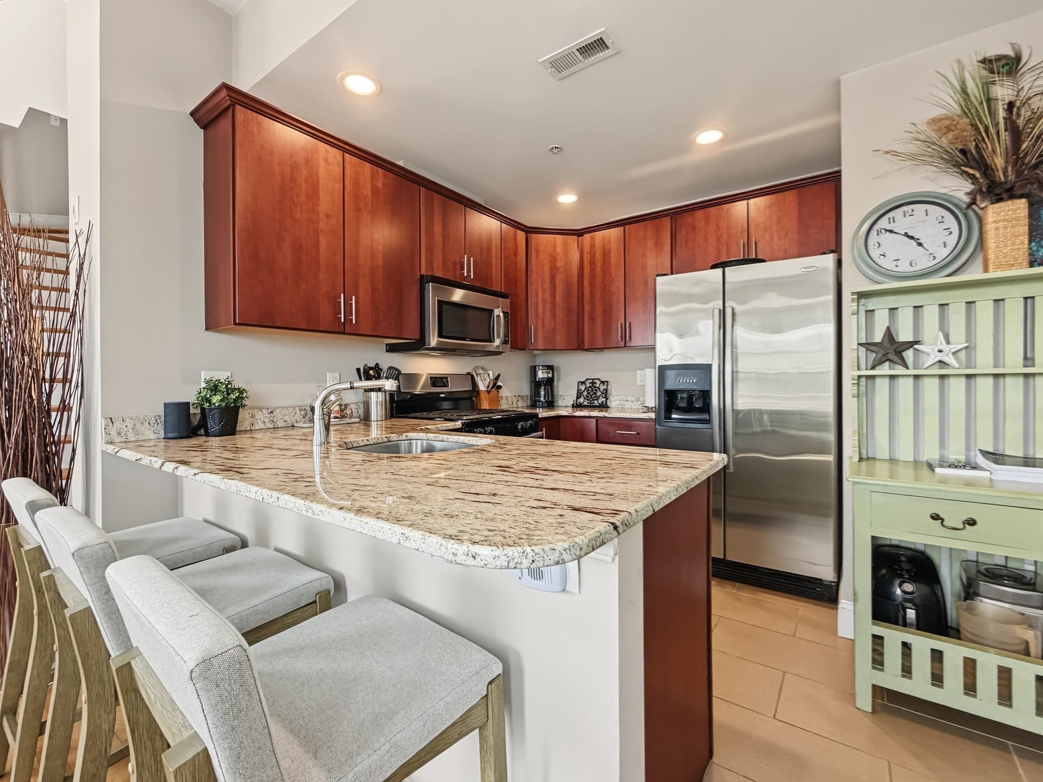 Condominium at 121 E Cottage St # 4, Boston MA 02125, photo 7 of 38