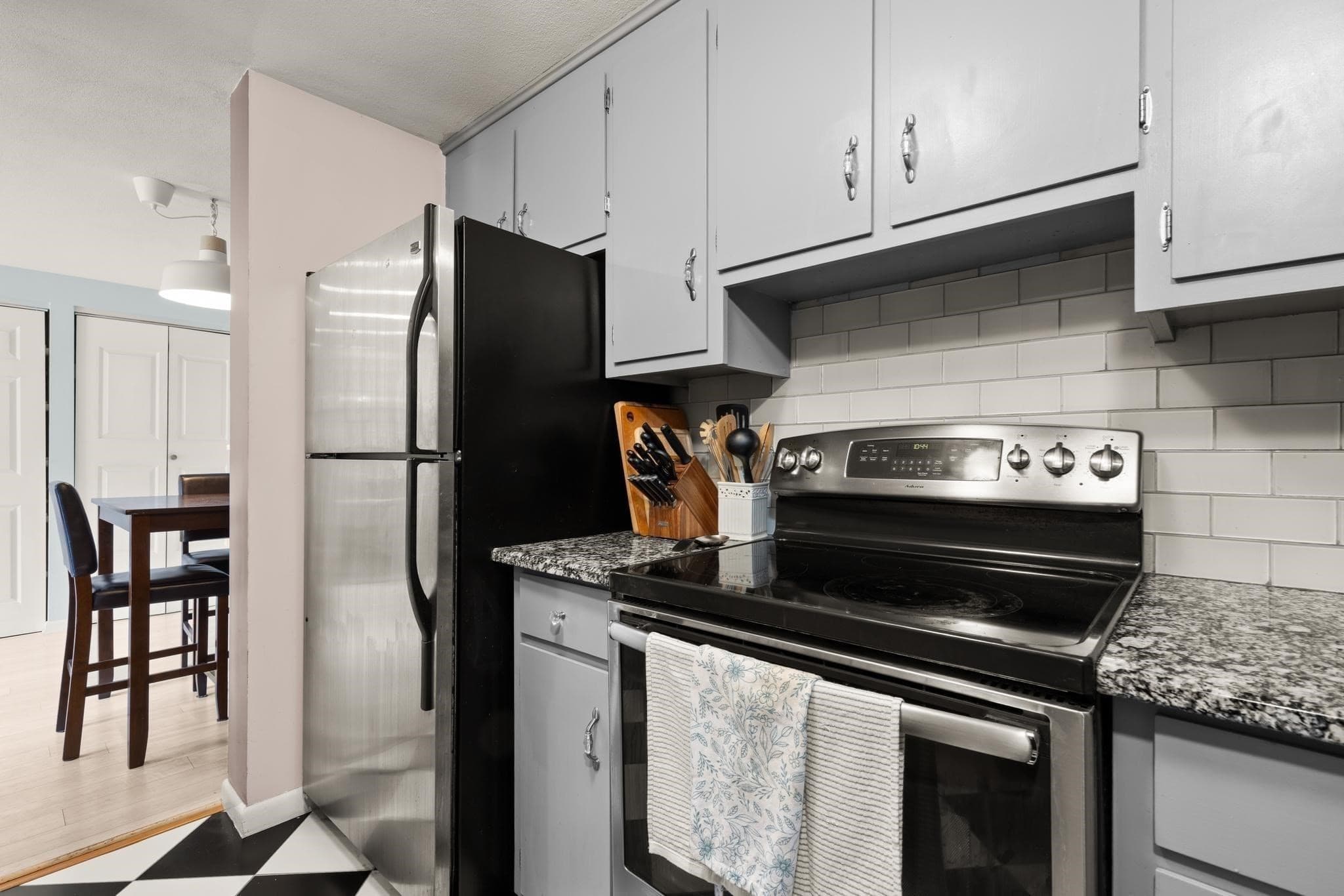 Condominium at 200 Park Terrace Drive # 255, Stoneham MA 02180, Stoneham, photo 13 of 26