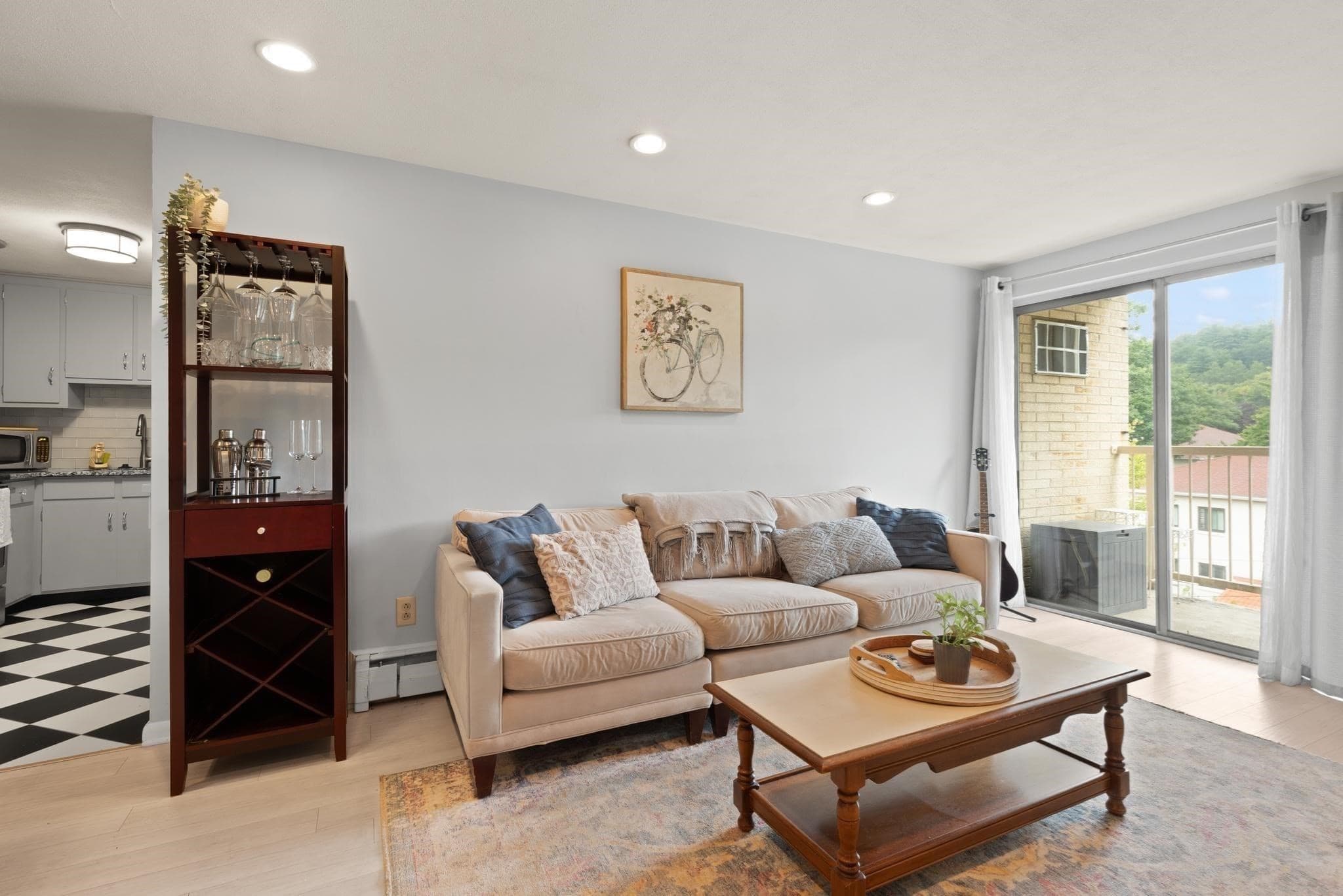 Condominium at 200 Park Terrace Drive # 255, Stoneham MA 02180, Stoneham, photo 4 of 26
