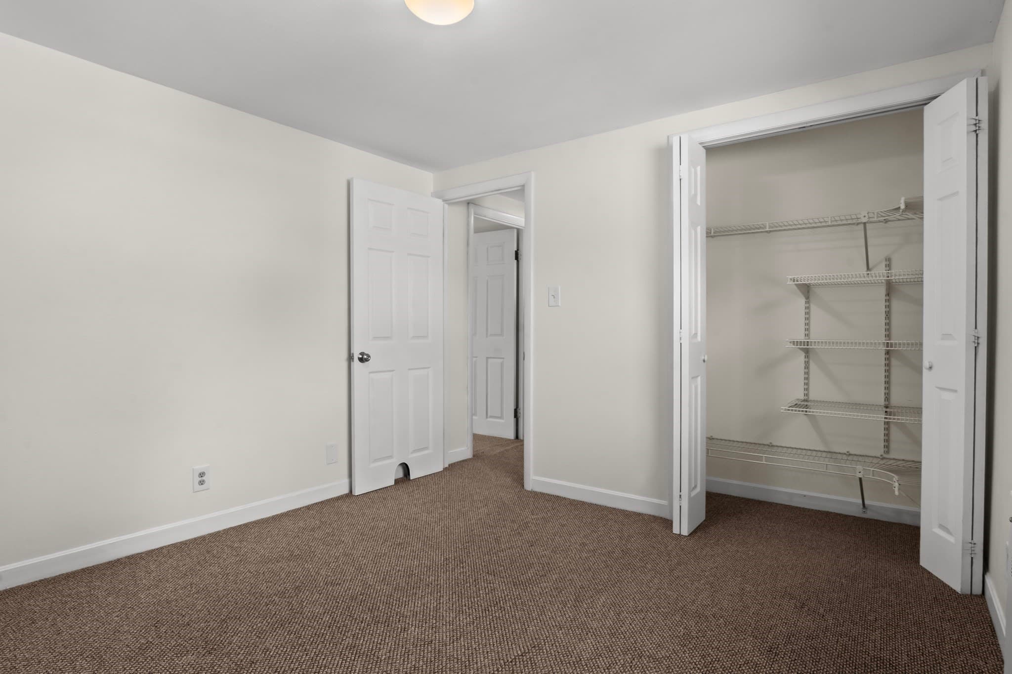 Condominium at 59 Prescott St # 59, Framingham MA 01702, Framingham, photo 17 of 28
