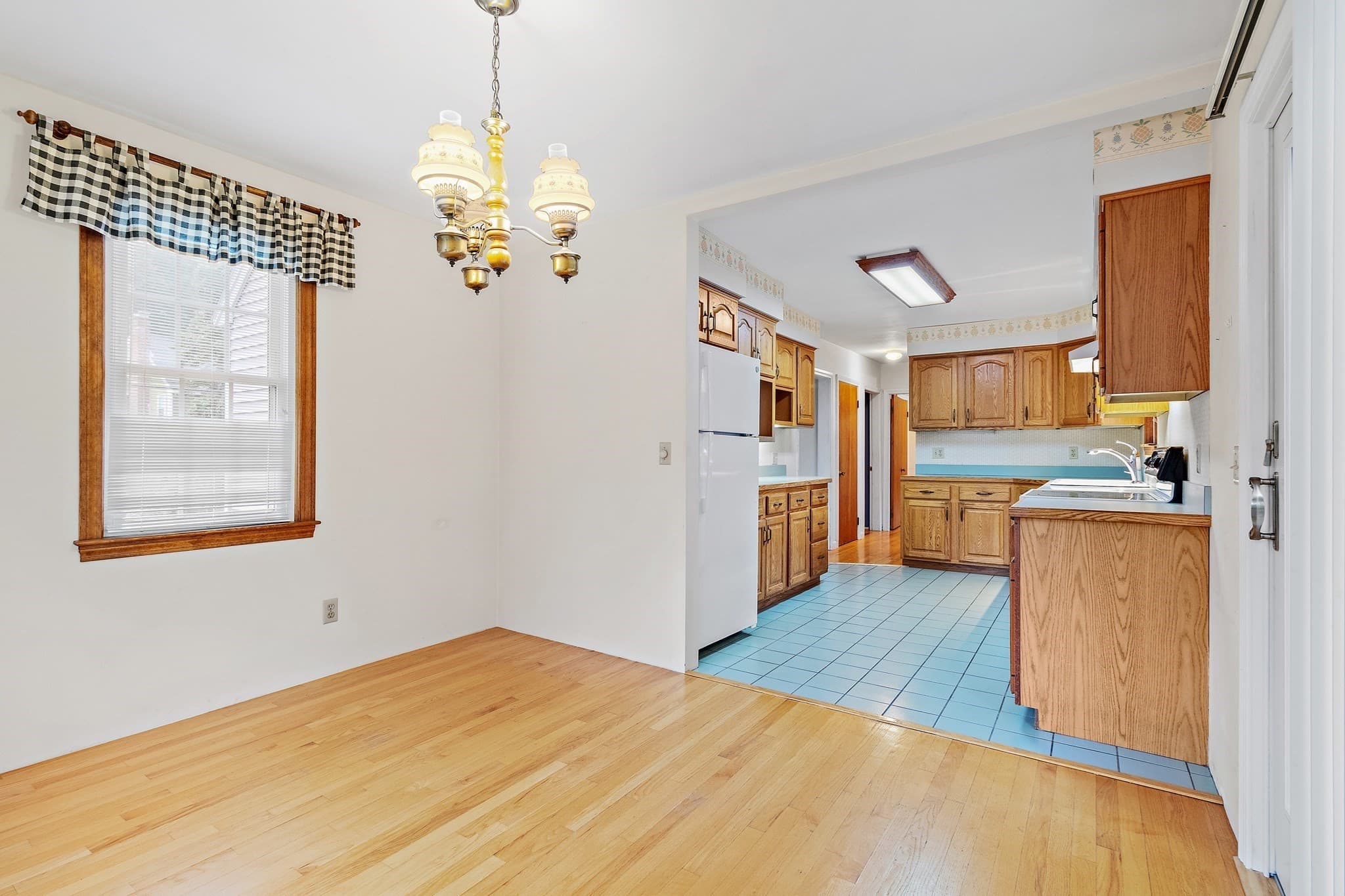 Single Family Residence at 51 Ridge Rd, Marlborough MA 01752, Marlborough, photo 23 of 40