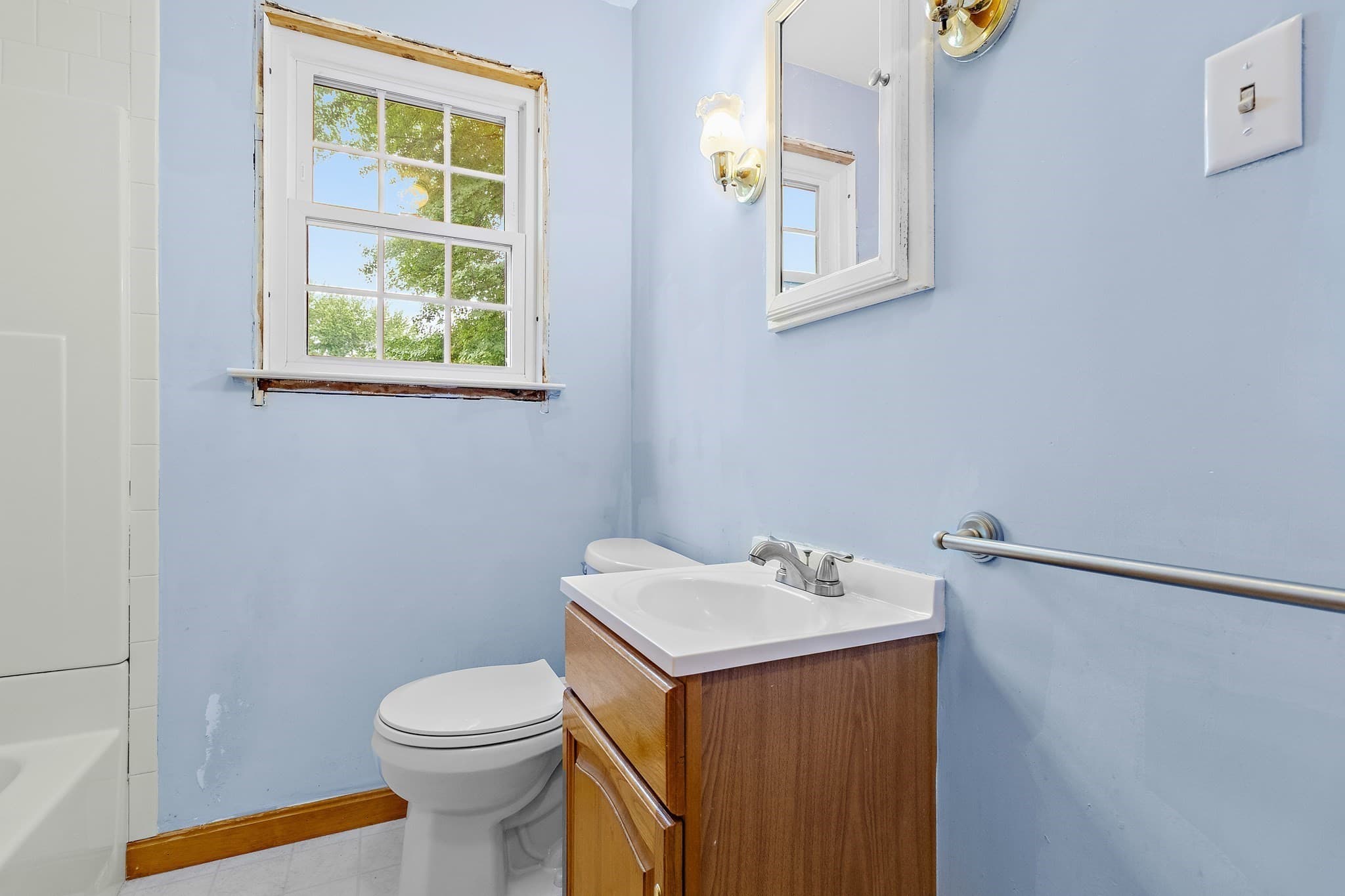 Single Family Residence at 51 Ridge Rd, Marlborough MA 01752, Marlborough, photo 13 of 40