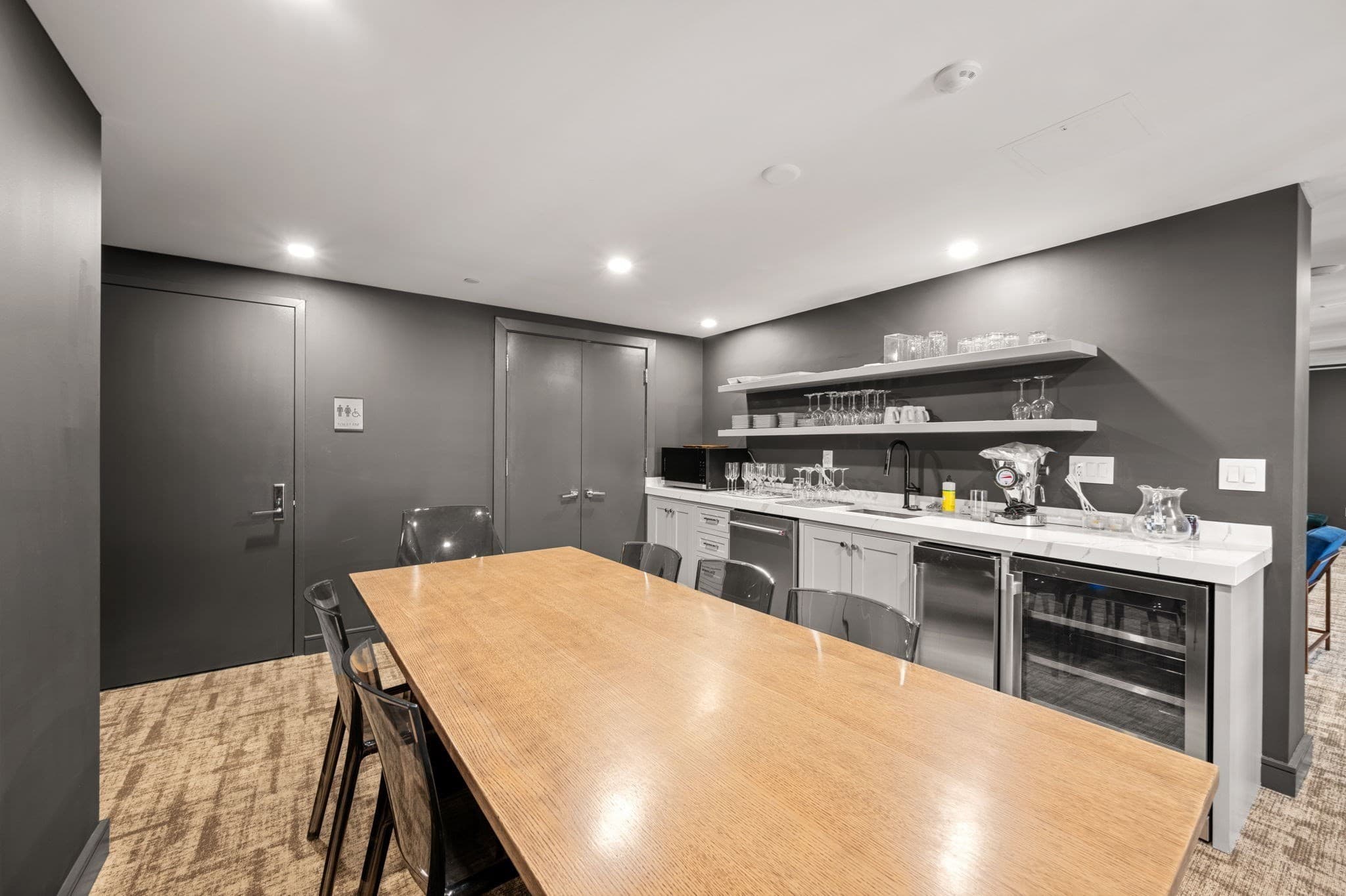 Condominium at 110 Broad Street # 901, Boston MA 02110, photo 20 of 26