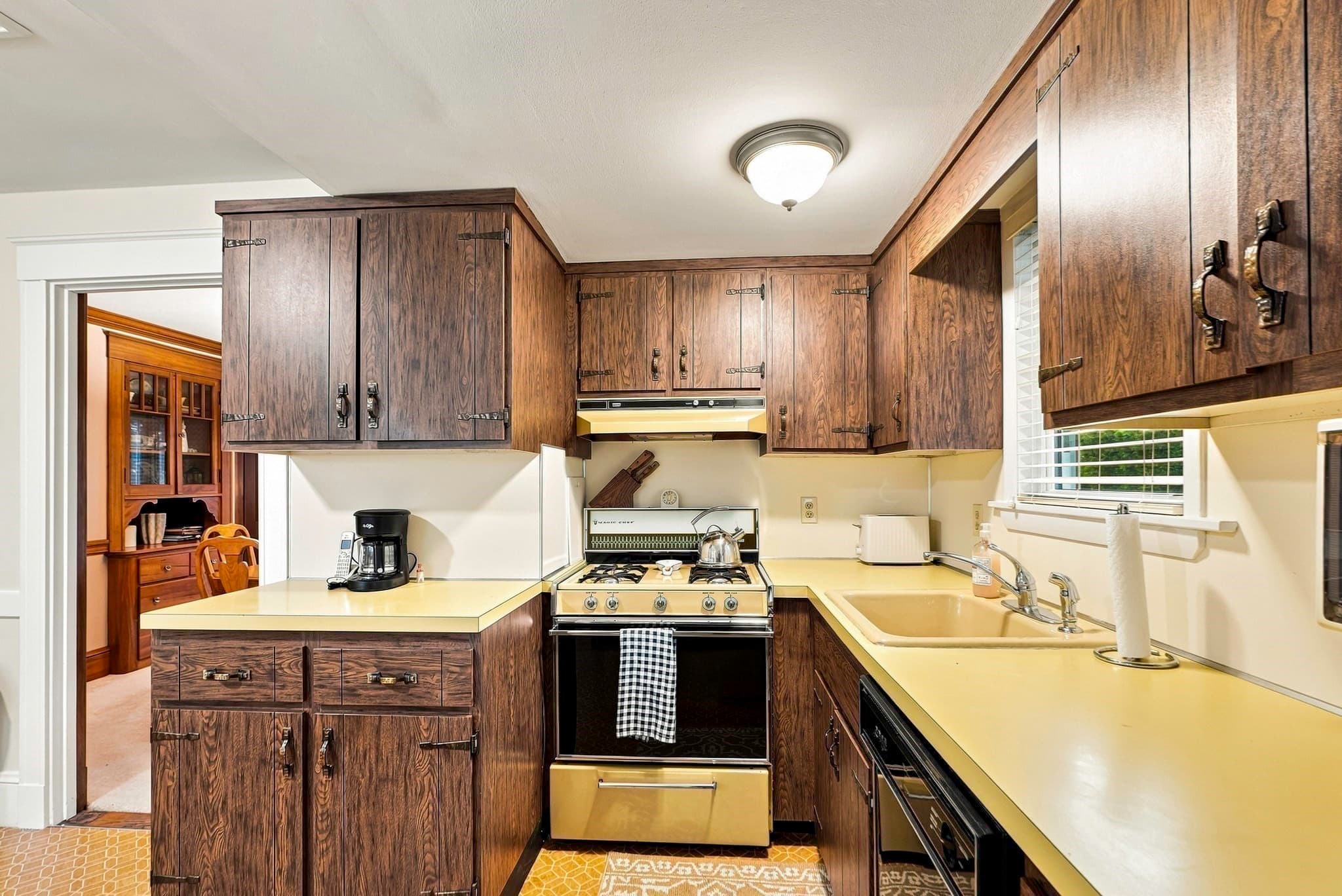 Single Family Residence at 46 Prentice St, Waltham MA 02451, photo 19 of 40