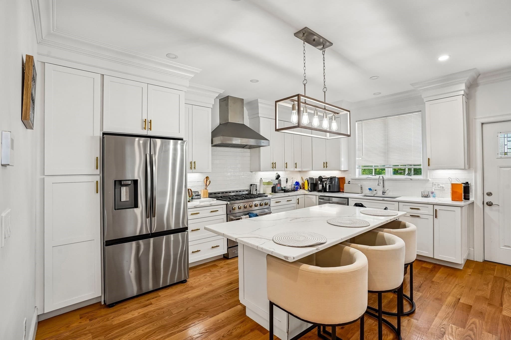 Condominium at 41 Union St # B, Weymouth MA 02190, photo 2 of 28