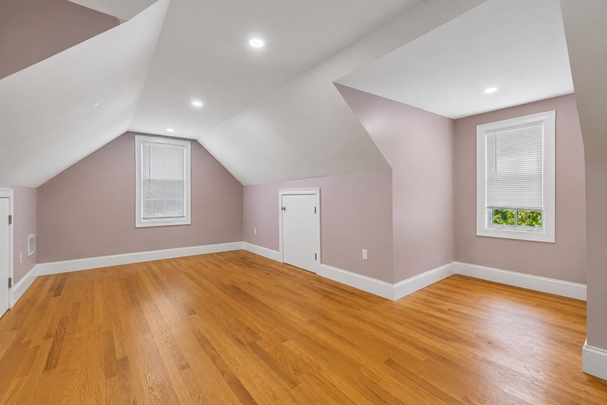 Condominium at 41 Union St # A, Weymouth MA 02190, photo 15 of 27