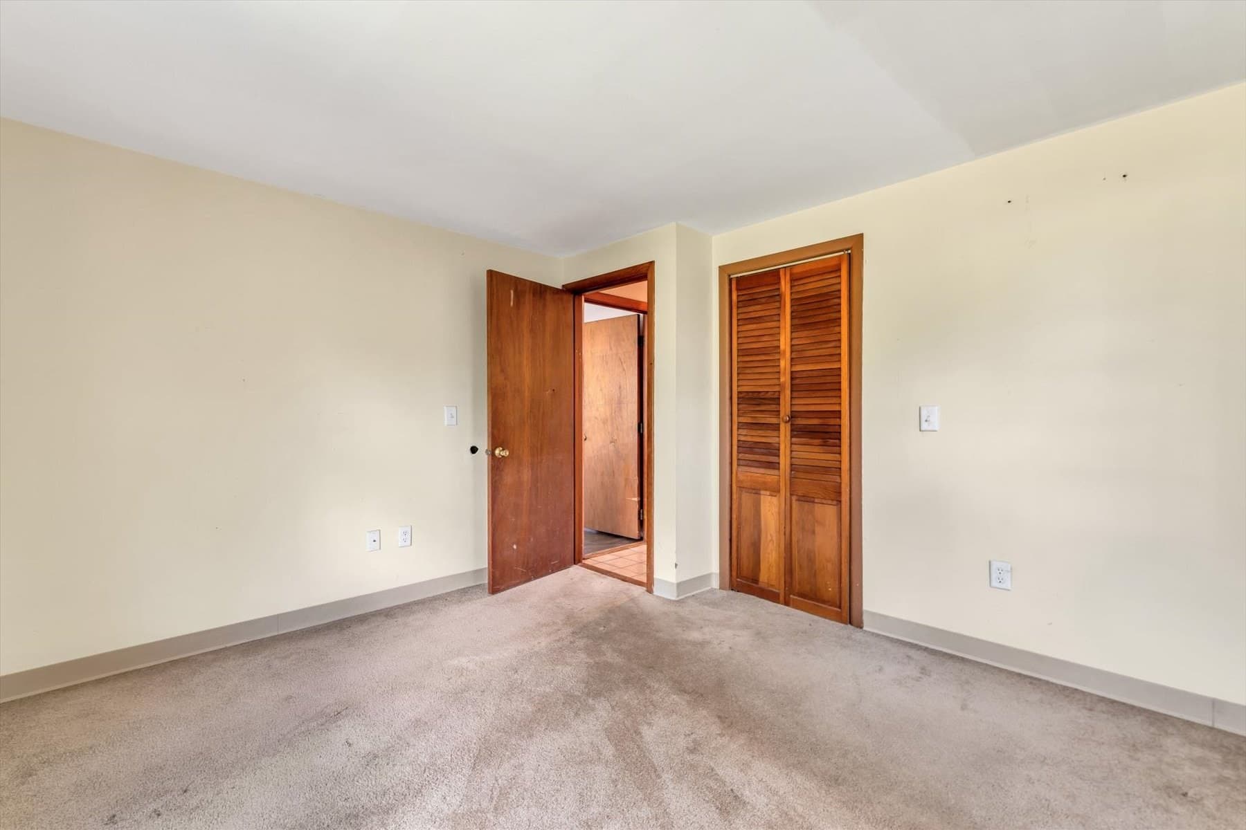 Single Family Residence at 31 Park Dr, Dennis MA 02670, Dennis, photo 30 of 42
