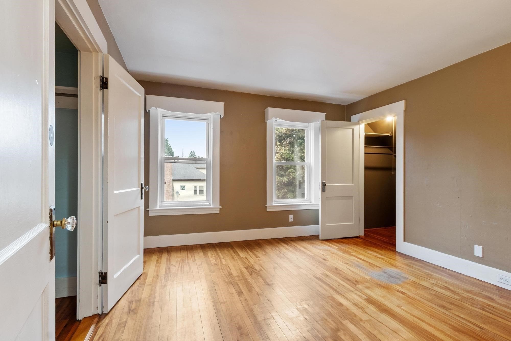 Single Family Residence at 14 Rockdale Ave, Fitchburg MA 01420, Fitchburg, photo 32 of 39