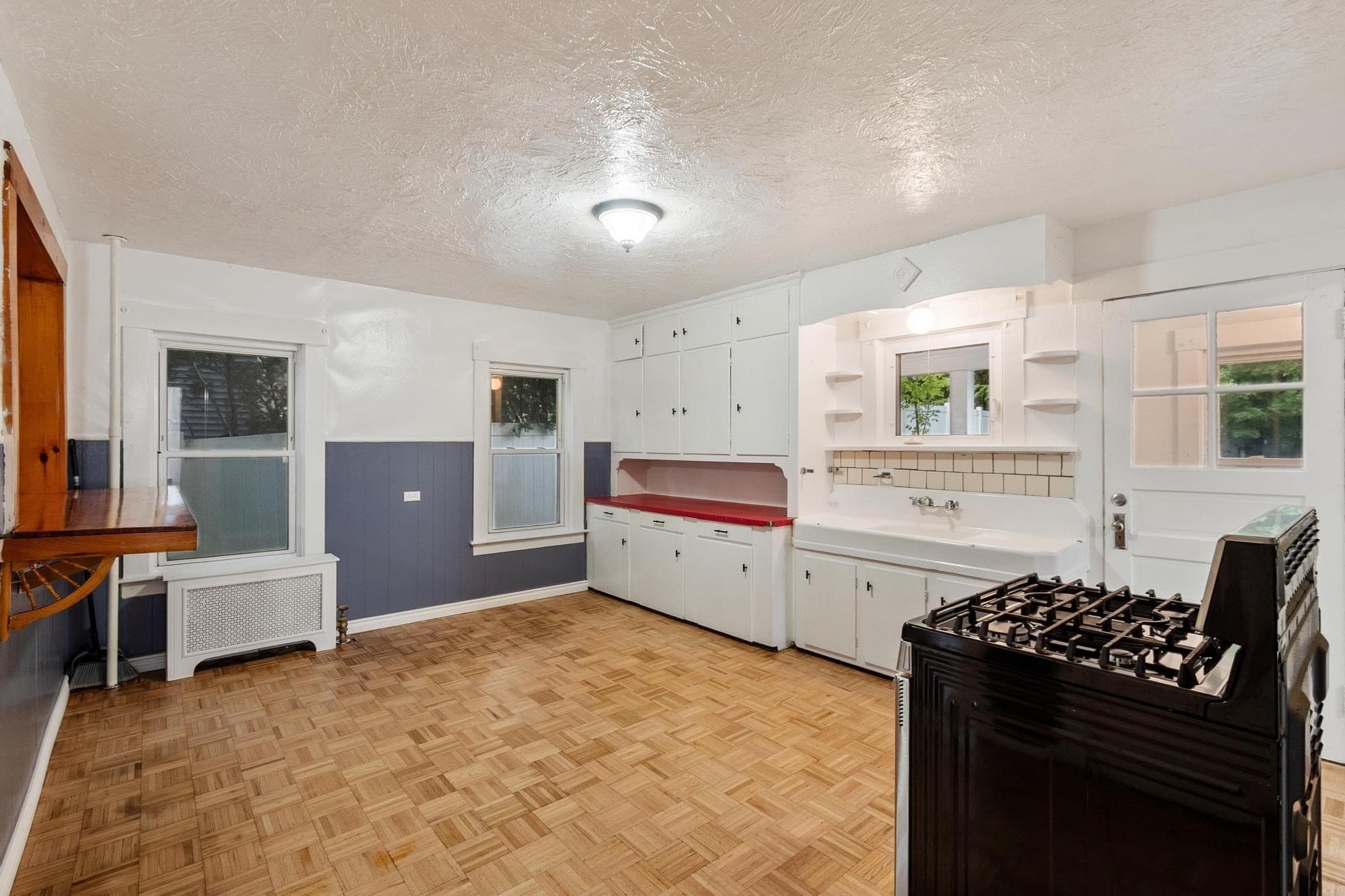 Single Family Residence at 14 Rockdale Ave, Fitchburg MA 01420, Fitchburg, photo 15 of 39