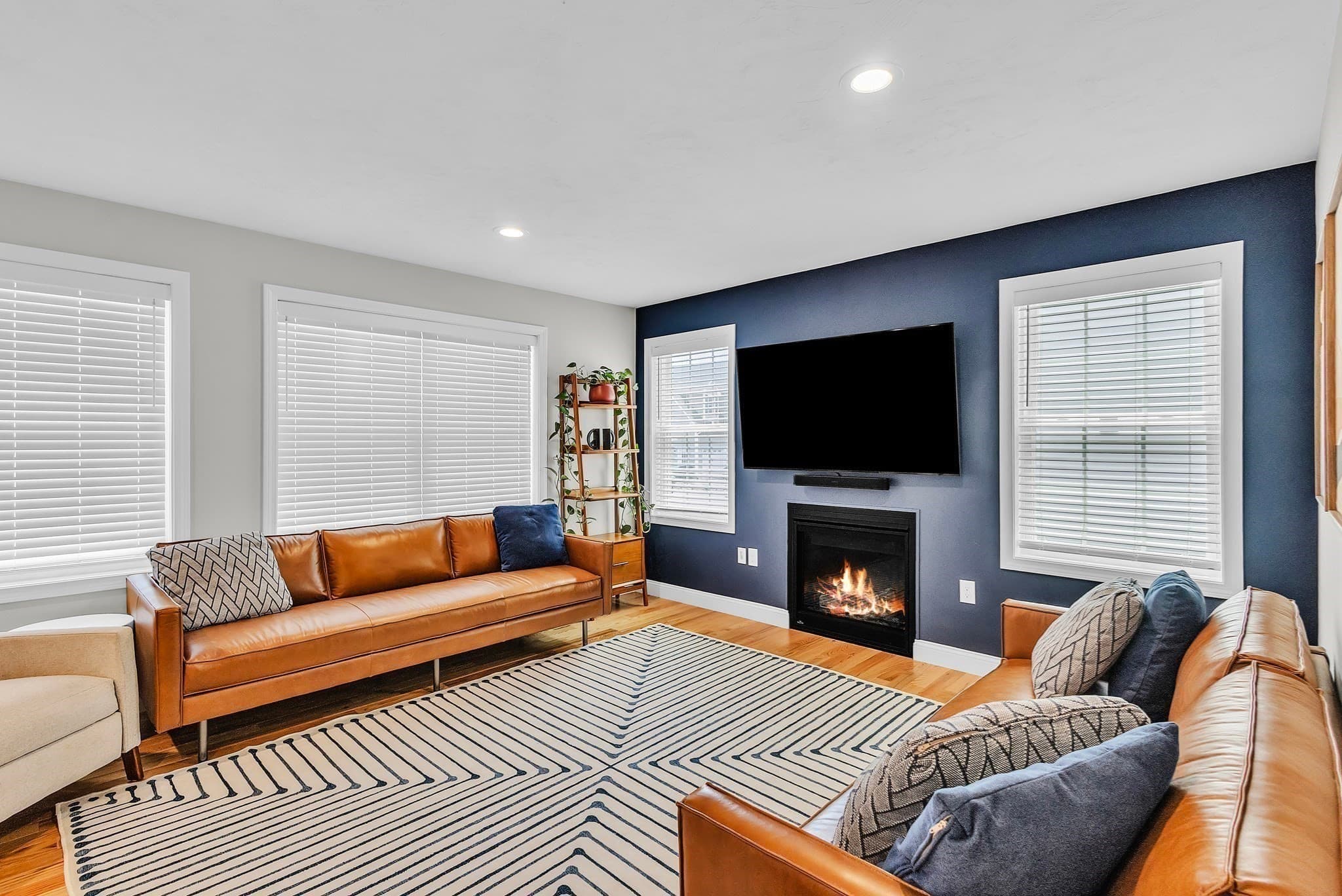 Condominium at 24 Paper Birch Path # 24, Worcester MA 01605, Worcester, photo 5 of 34