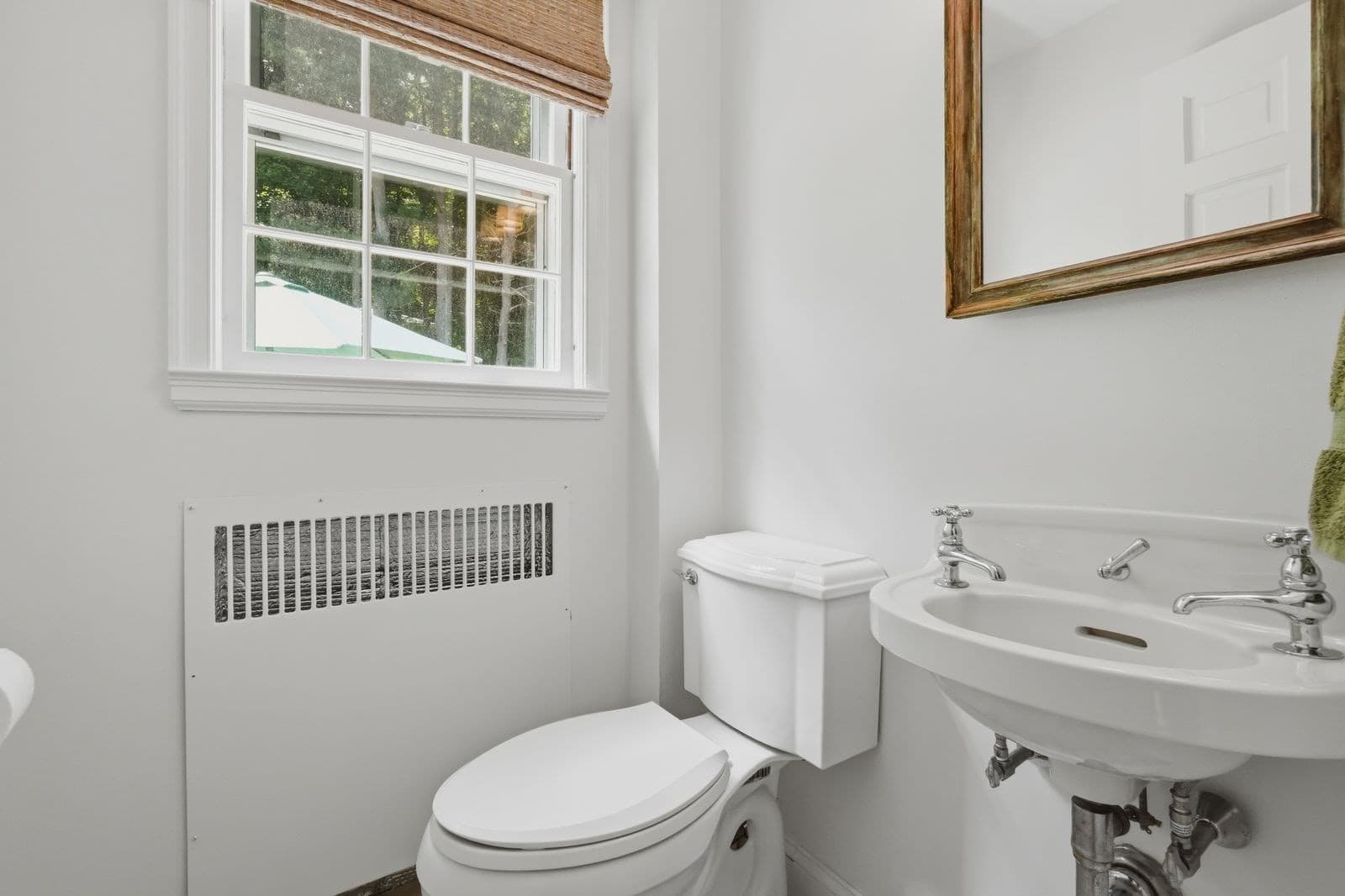 Single Family Residence at 143 Richmond Avenue, Worcester MA 01602, Worcester, photo 16 of 40