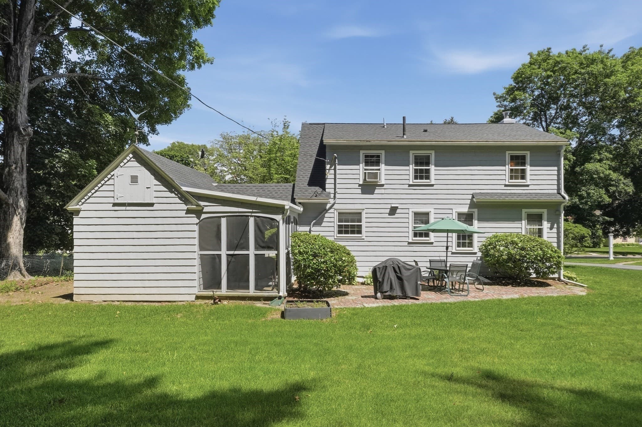 Single Family Residence at 143 Richmond Avenue, Worcester MA 01602, Worcester, photo 32 of 40