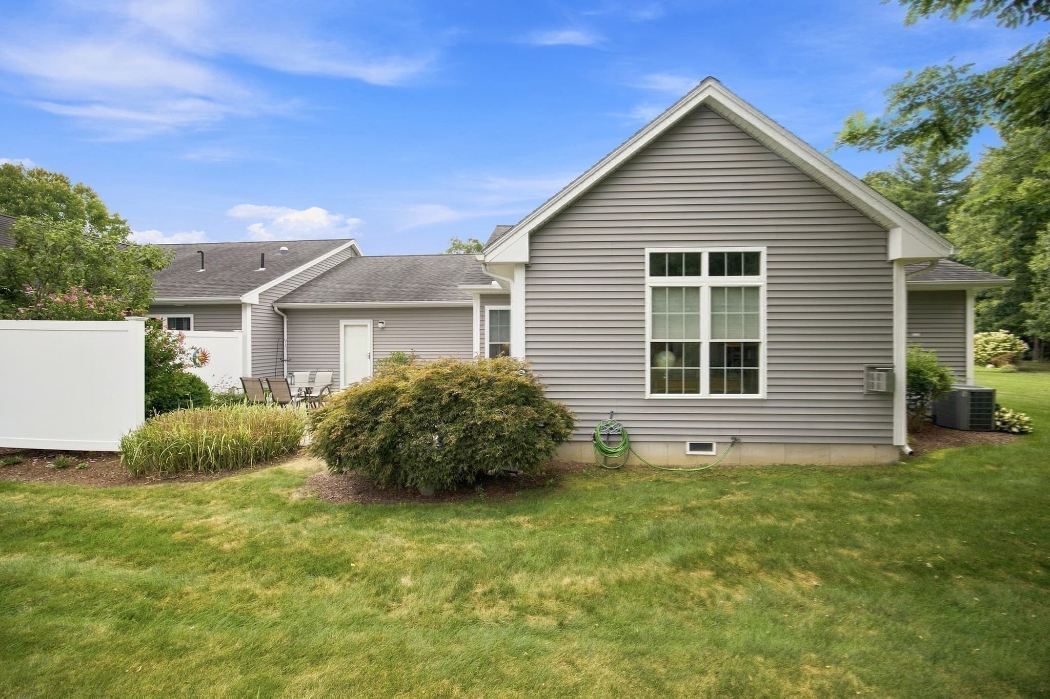 Condominium at 9 Parc Place # 2, Southampton MA 01073, Southampton, photo 27 of 28