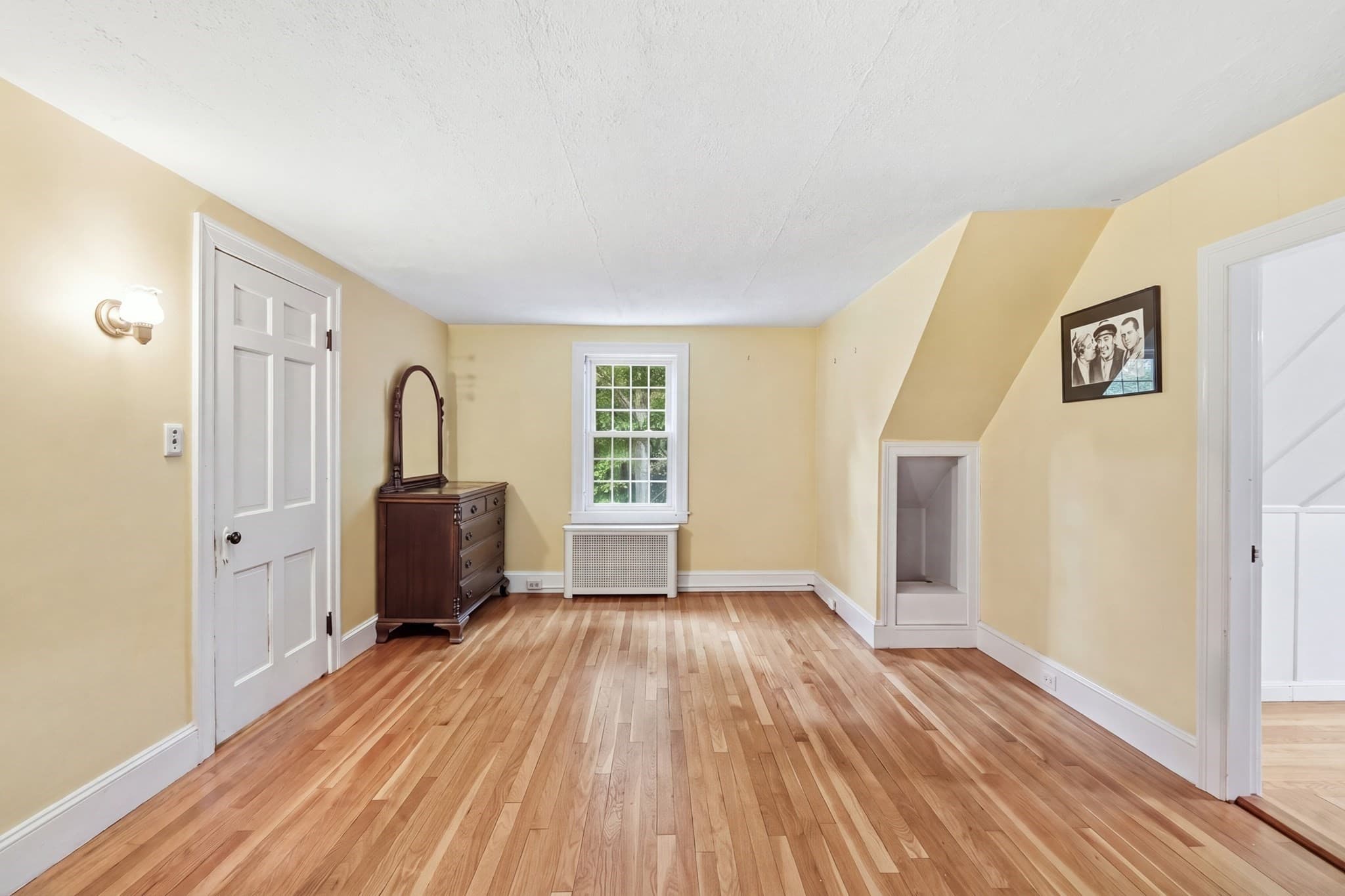 Equestrian at 153 Lawrence St, Gardner MA 01440, Gardner, photo 24 of 37