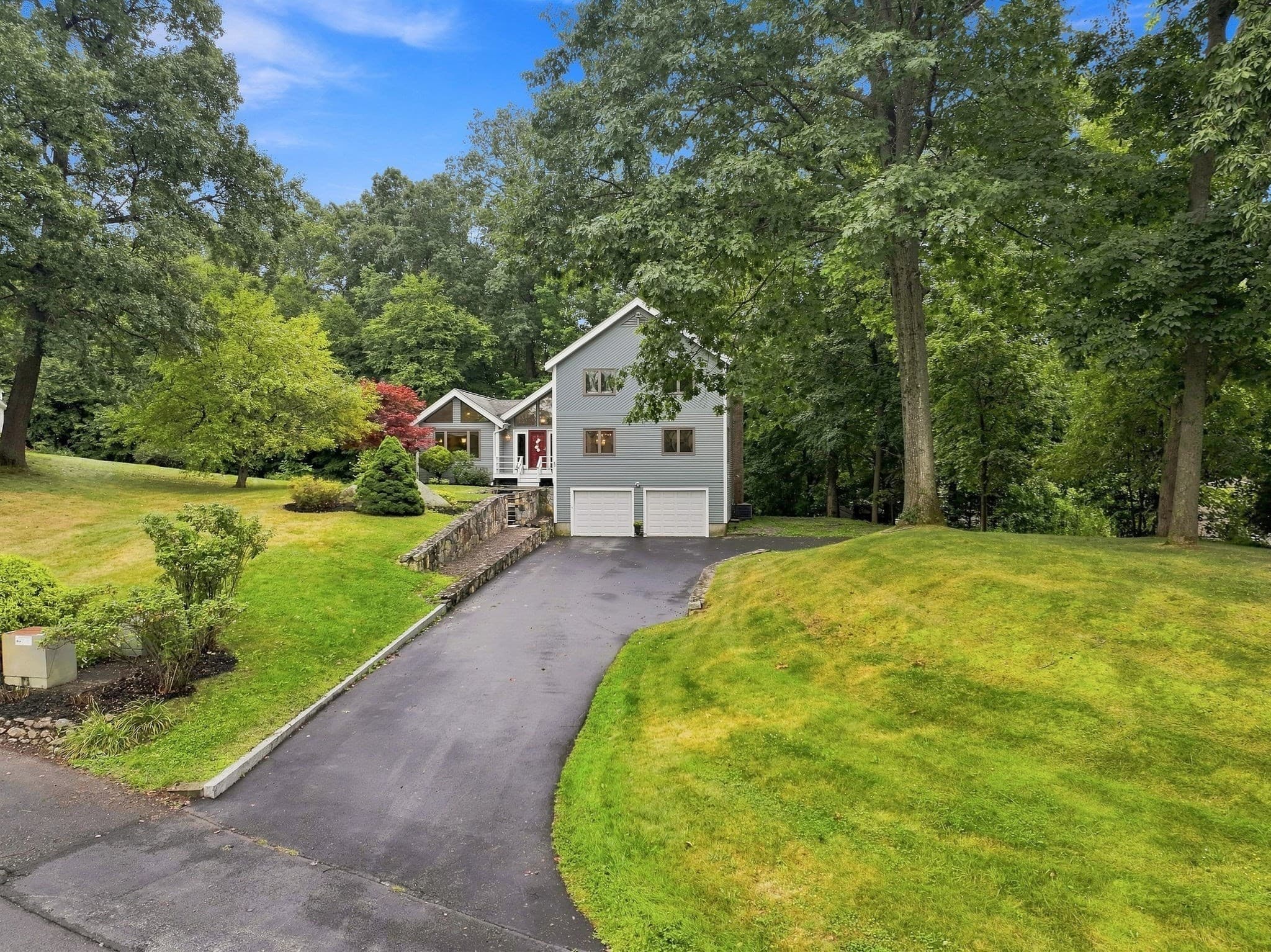 Single Family Residence at 1 Utica Dr, Hudson MA 01749, Hudson, photo 33 of 36