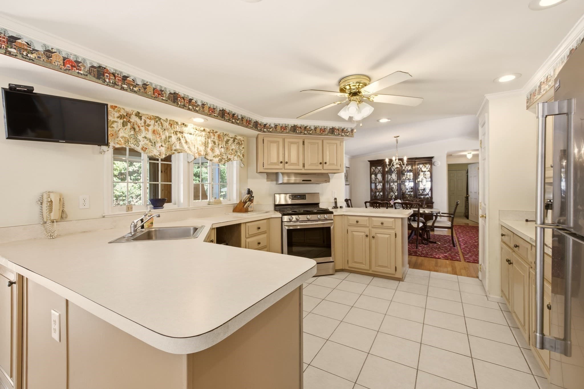 Single Family Residence at 5 Brimwood Lane, Bridgewater MA 02324, Bridgewater, photo 14 of 37